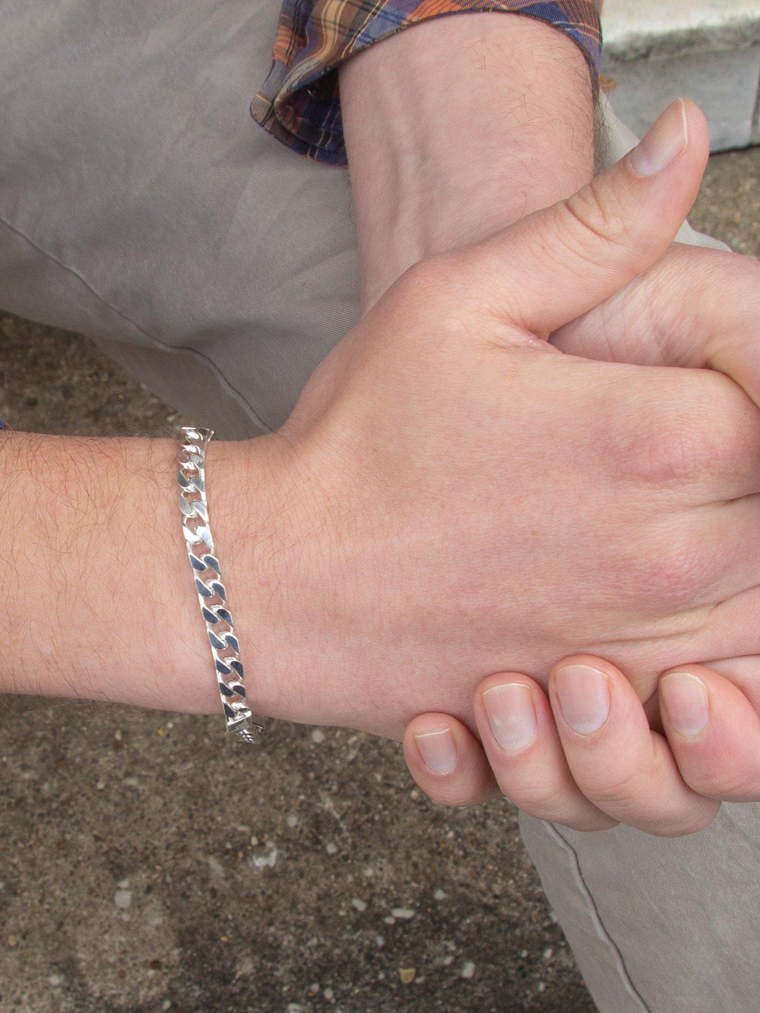 Hoxton London men's silver curb bracelet, imported from the UK