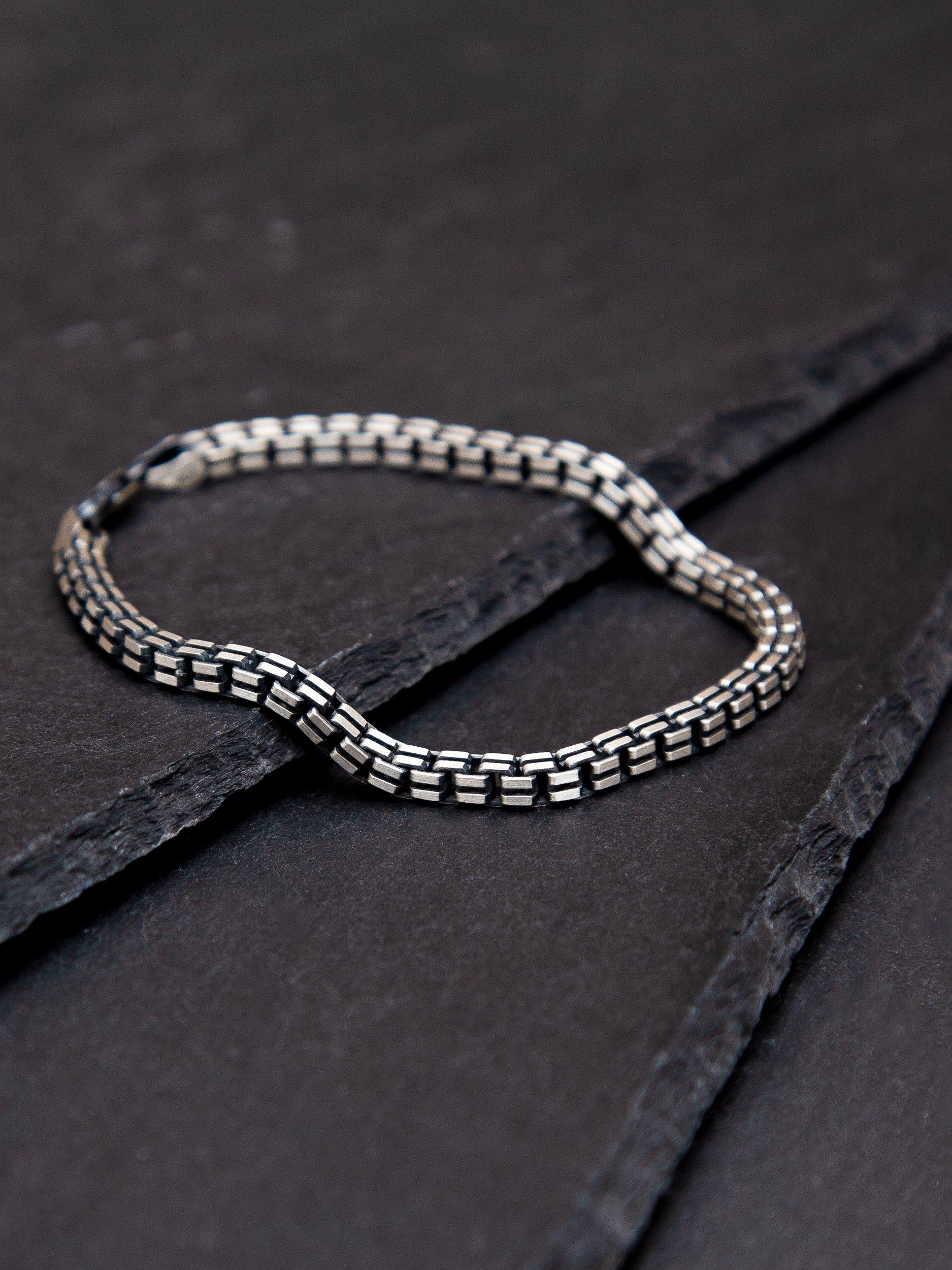 Hoxton London oxidised grooved box bracelet 20cm, UK version