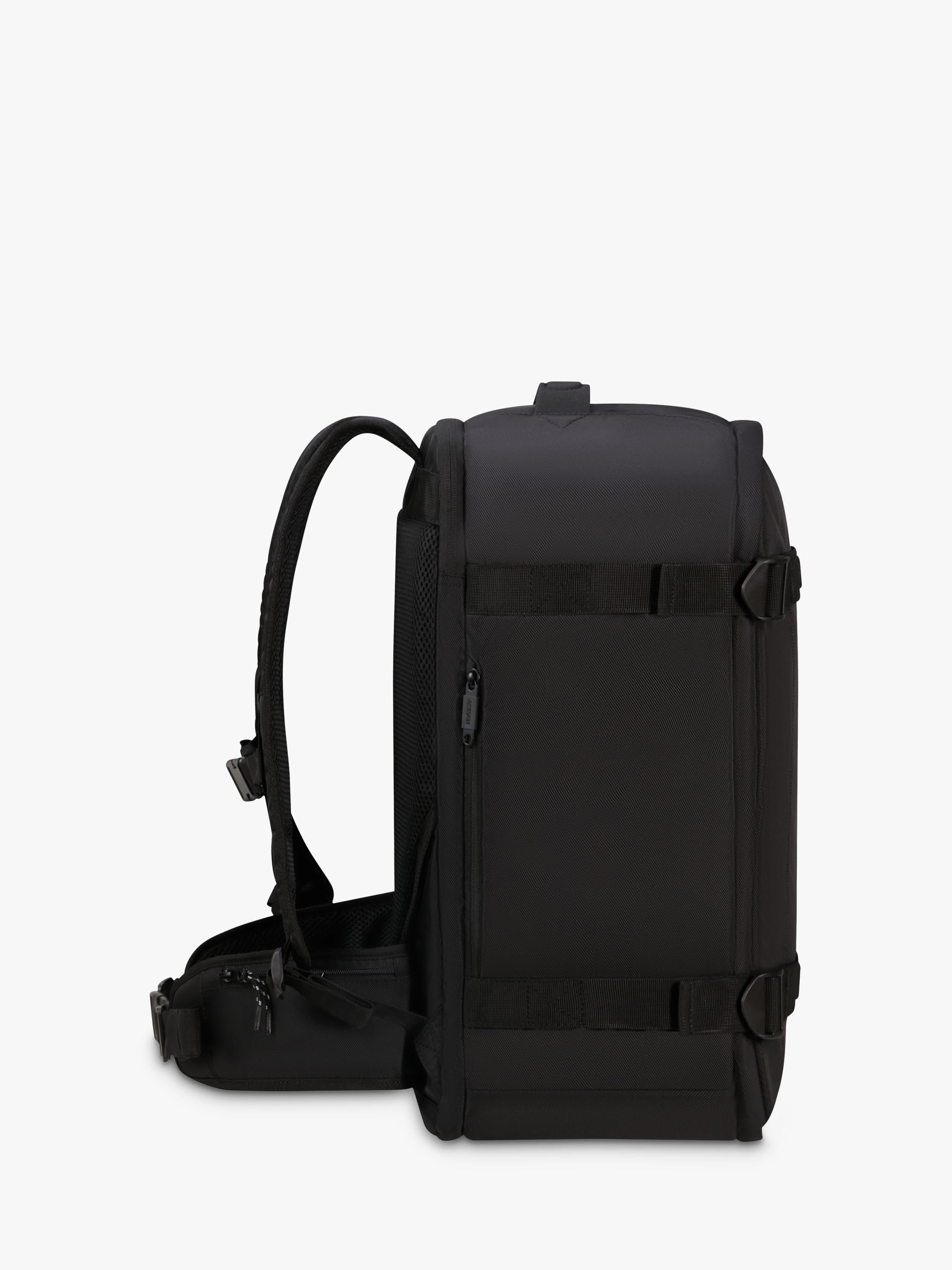 American Tourister Urban Track backpack 44L Asphalt Black - British product