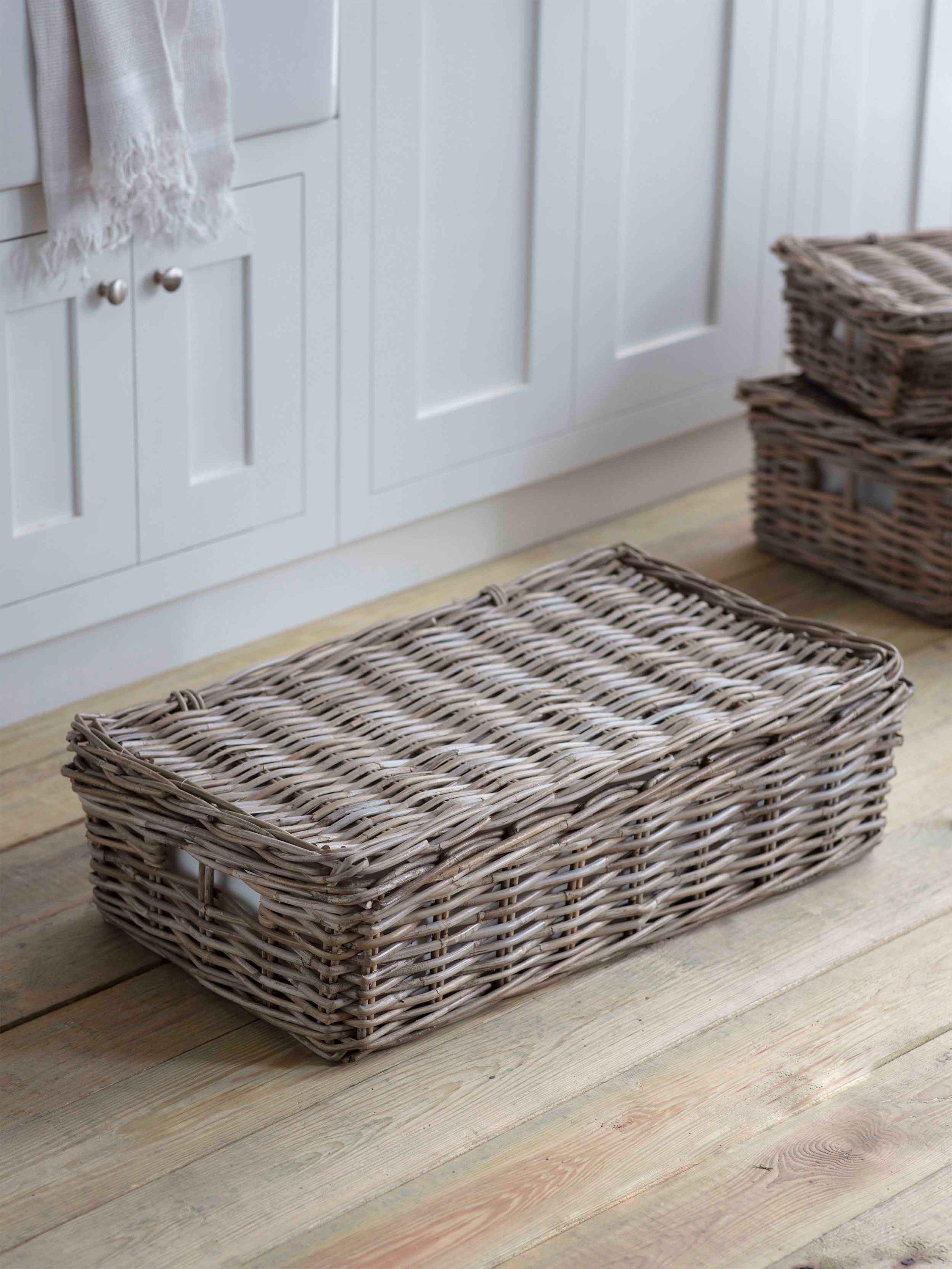 Garden Trading Bembridge natural rattan lidded basket - British product