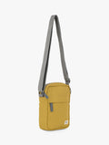 ROKA London Bond Umhängetasche aus recyceltem Canvas, 1,5 L - Britisches Produkt