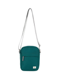 ROKA London Bond Umhängetasche aus recyceltem Canvas, 1,5 L