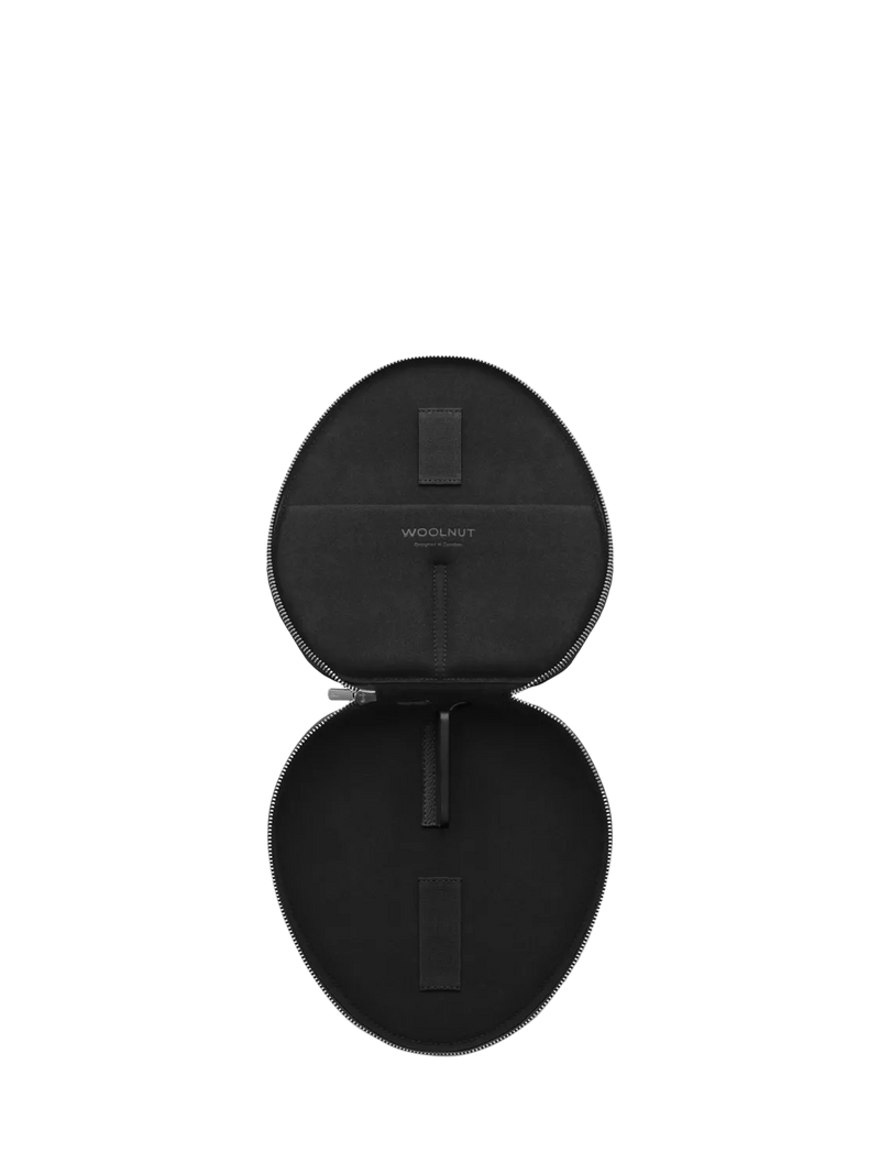 WOOLNUT leather case for AirPods Max in Black, UK version