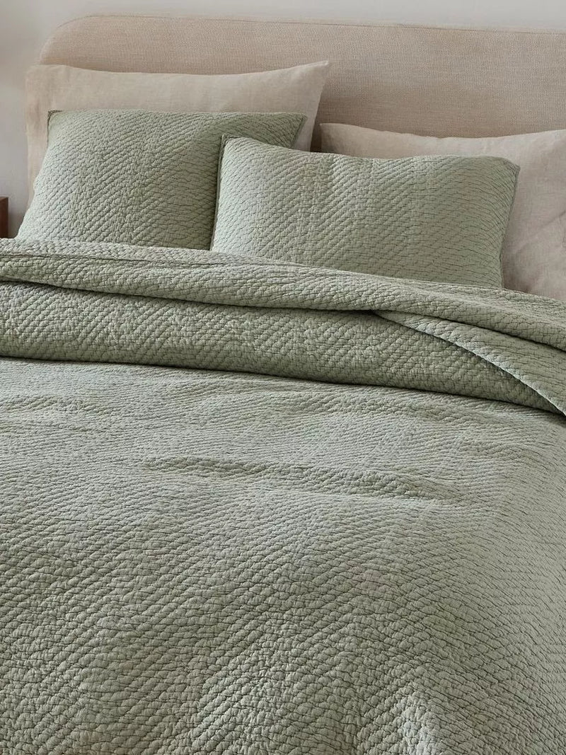 West Elm Reflections Cotton Matelasse Bedspread Super King (British brand)