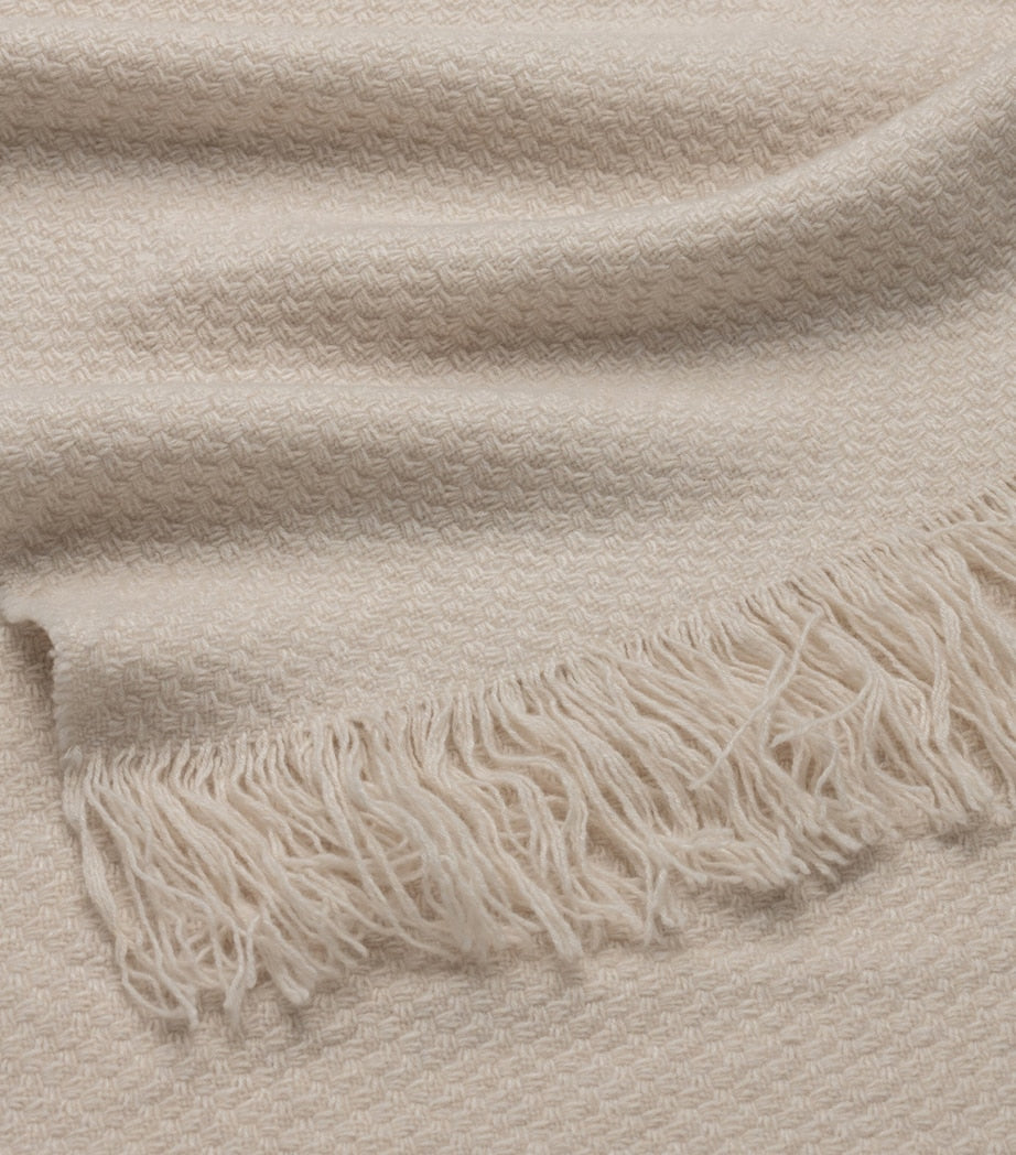 Begg x Co cashmere throw mossband soul 125x195cm, imported from the UK