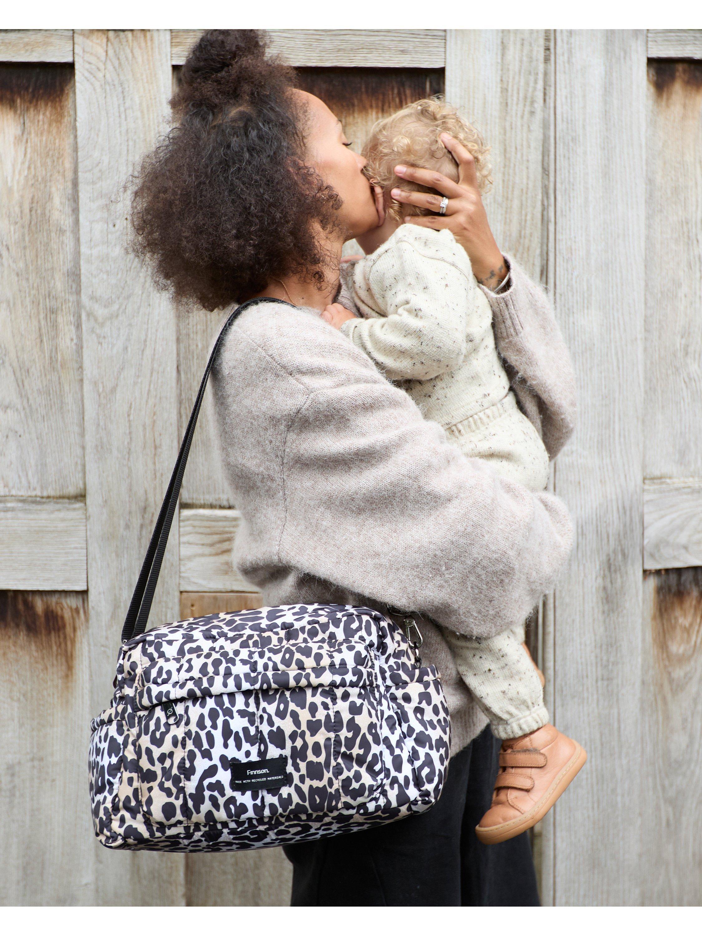 Finnsøn stroller organiser and changing bag Leopard, imported from the UK