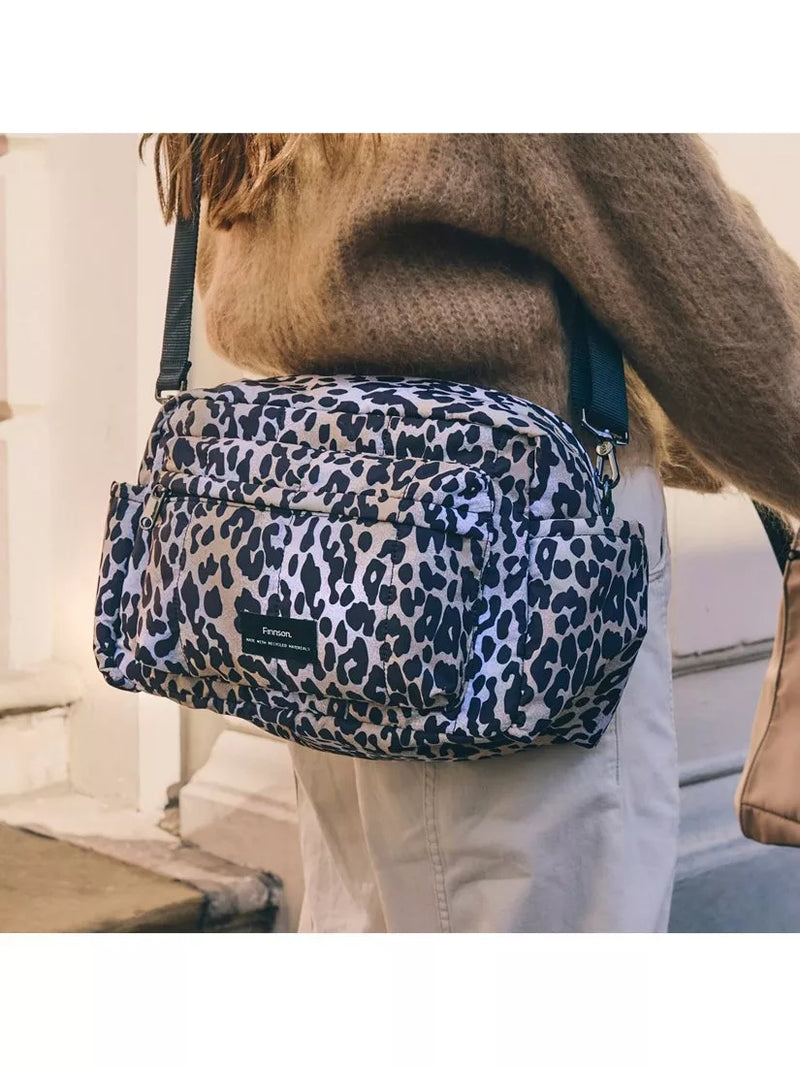 Finnsøn stroller organiser and changing bag Leopard, imported from the UK