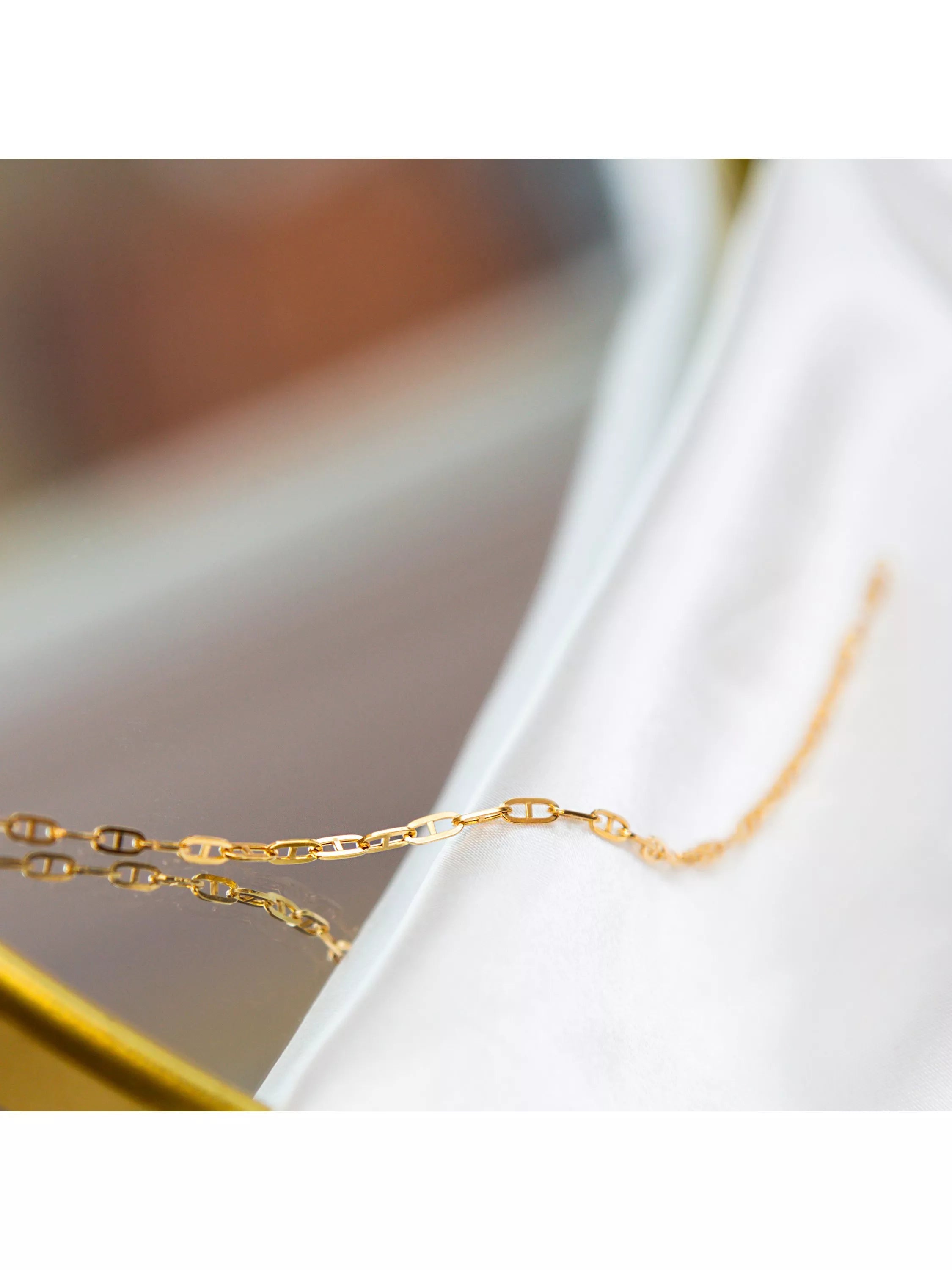 IBB 9ct gold rambo bracelet 19cm, imported from the UK