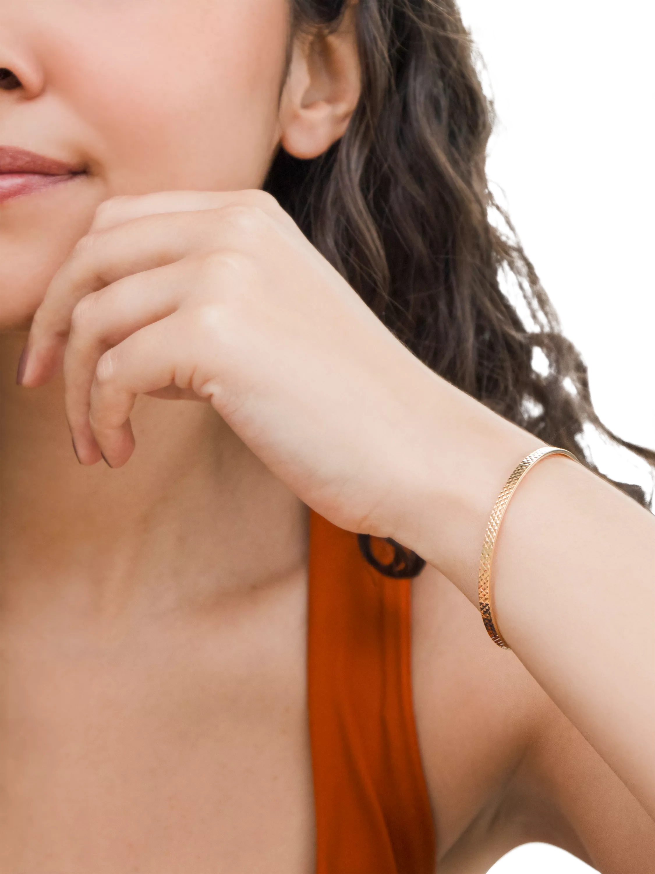 IBB 9ct gold diamond cut flat tube bangle (British brand)