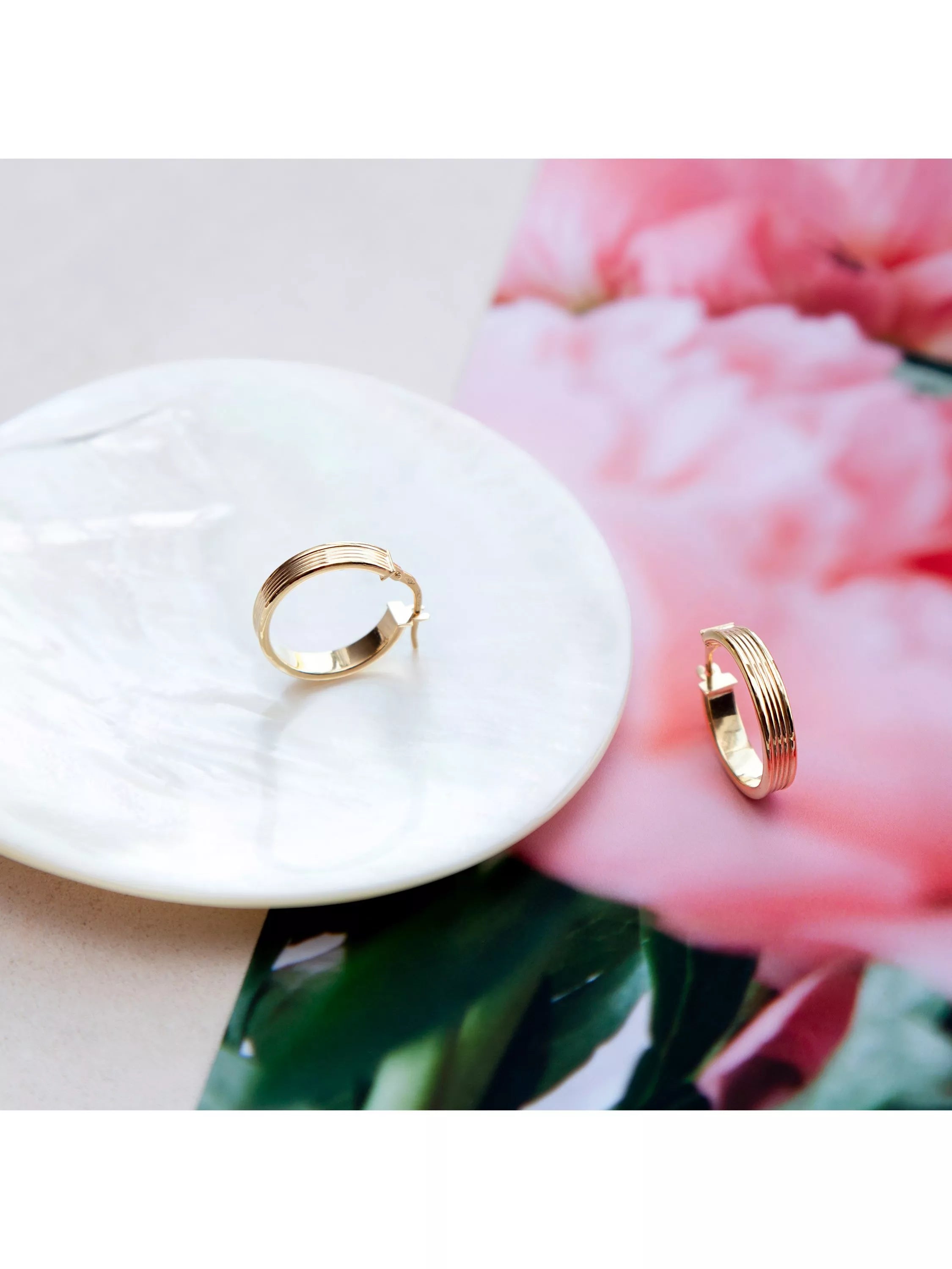IBB 9ct gold creole hoop earrings 2.1cm, imported from the UK