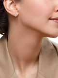 IBB 9ct gold mother of pearl stud earrings - British product