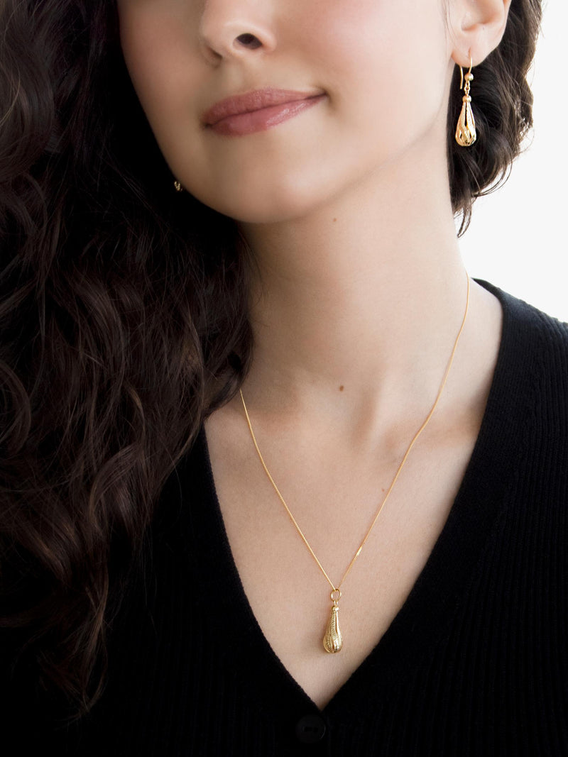 IBB 9ct gold diamond cut teardrop earrings, UK version