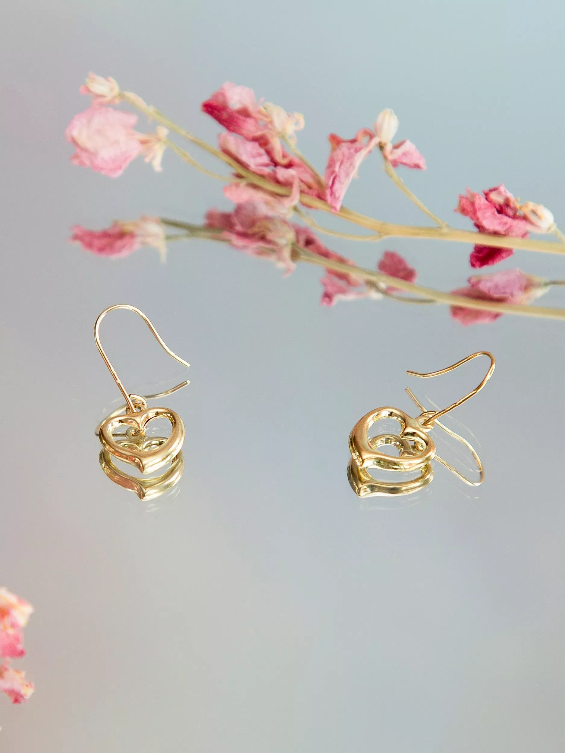 IBB 9ct gold heart drop earrings from Italy, UK version