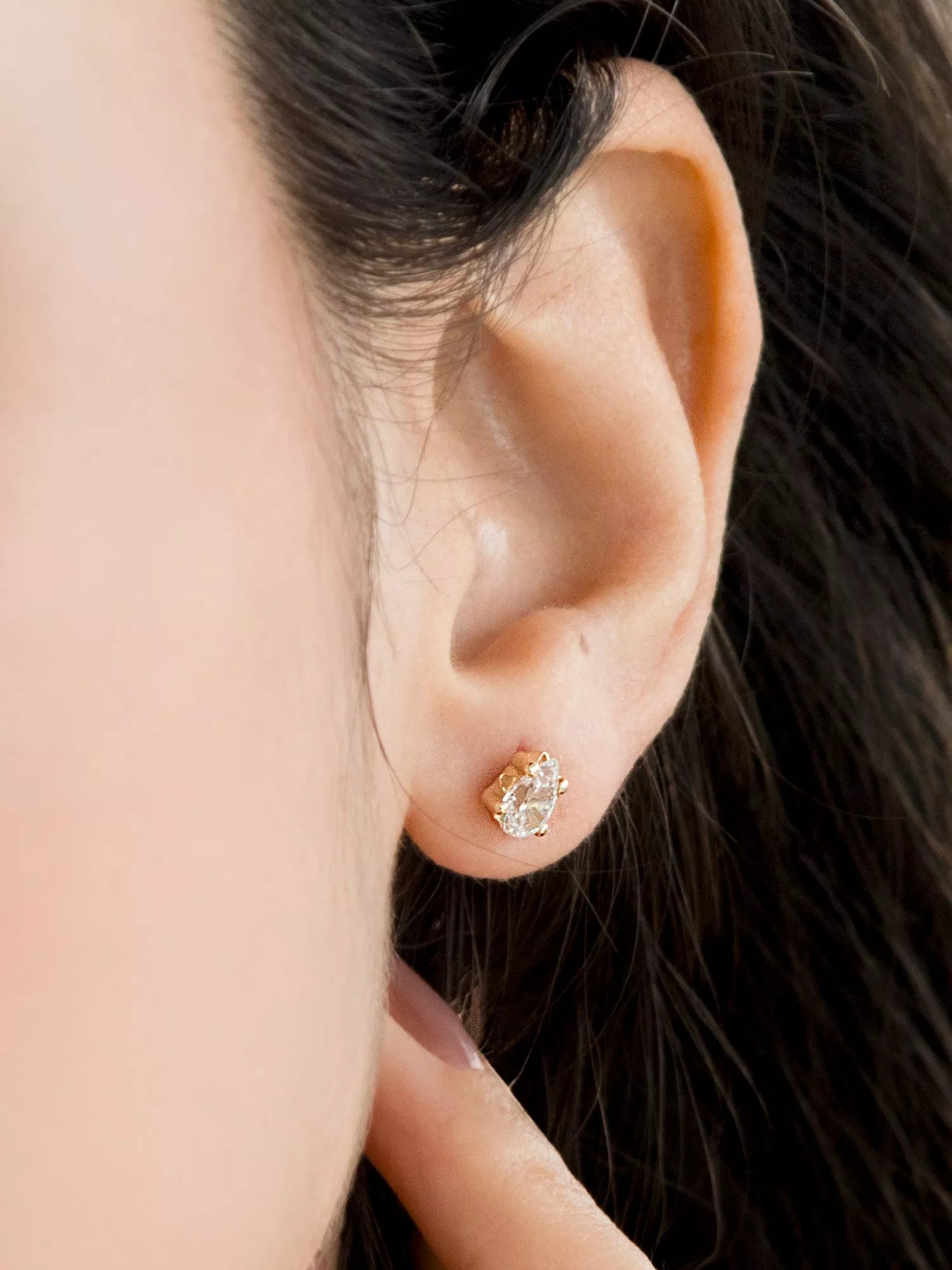 IBB 9ct gold cubic zirconia pear stud earrings, imported from the UK
