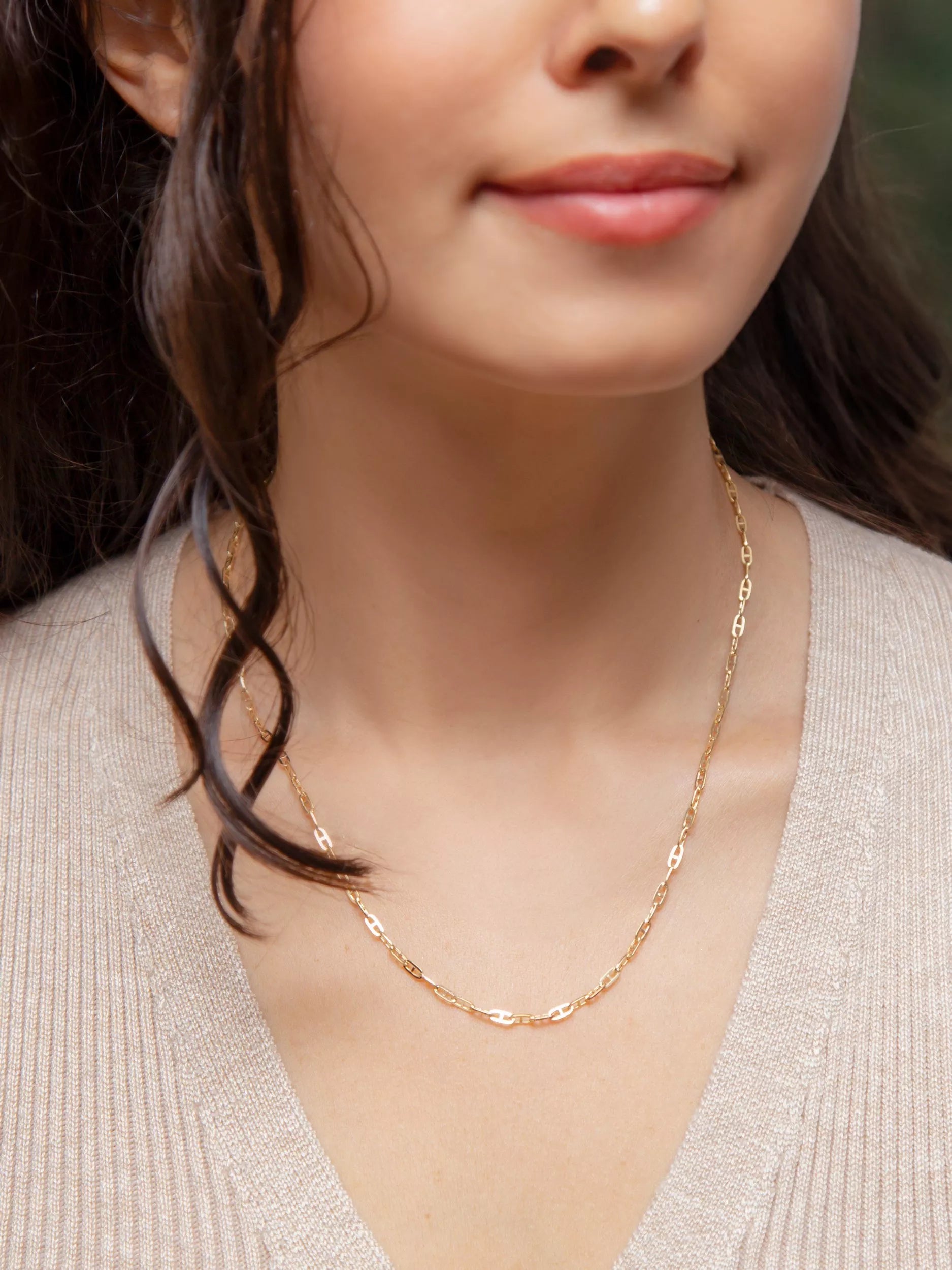 IBB 9ct gold square rambo chain necklace, imported from the UK
