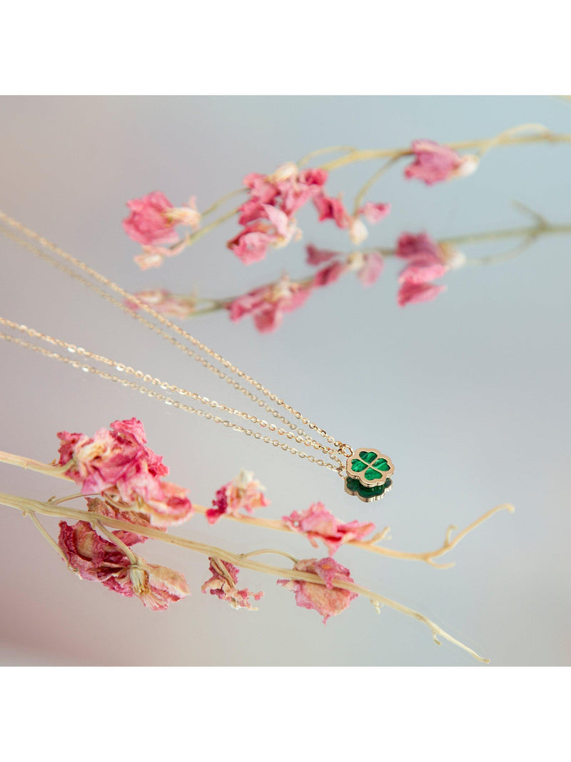 IBB 9ct gold malachite clover pendant necklace, imported from the UK