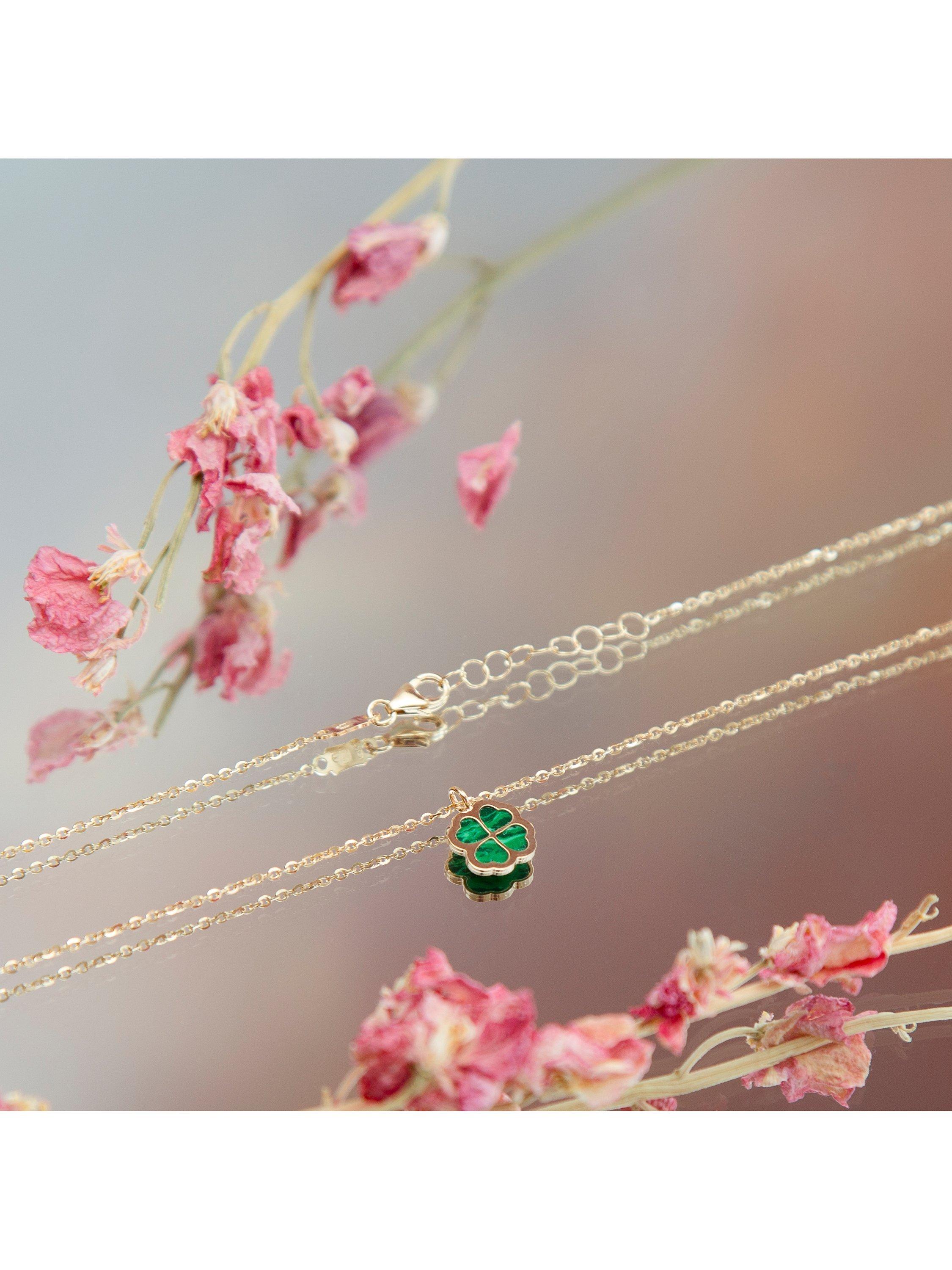 IBB 9ct gold malachite clover pendant necklace, imported from the UK