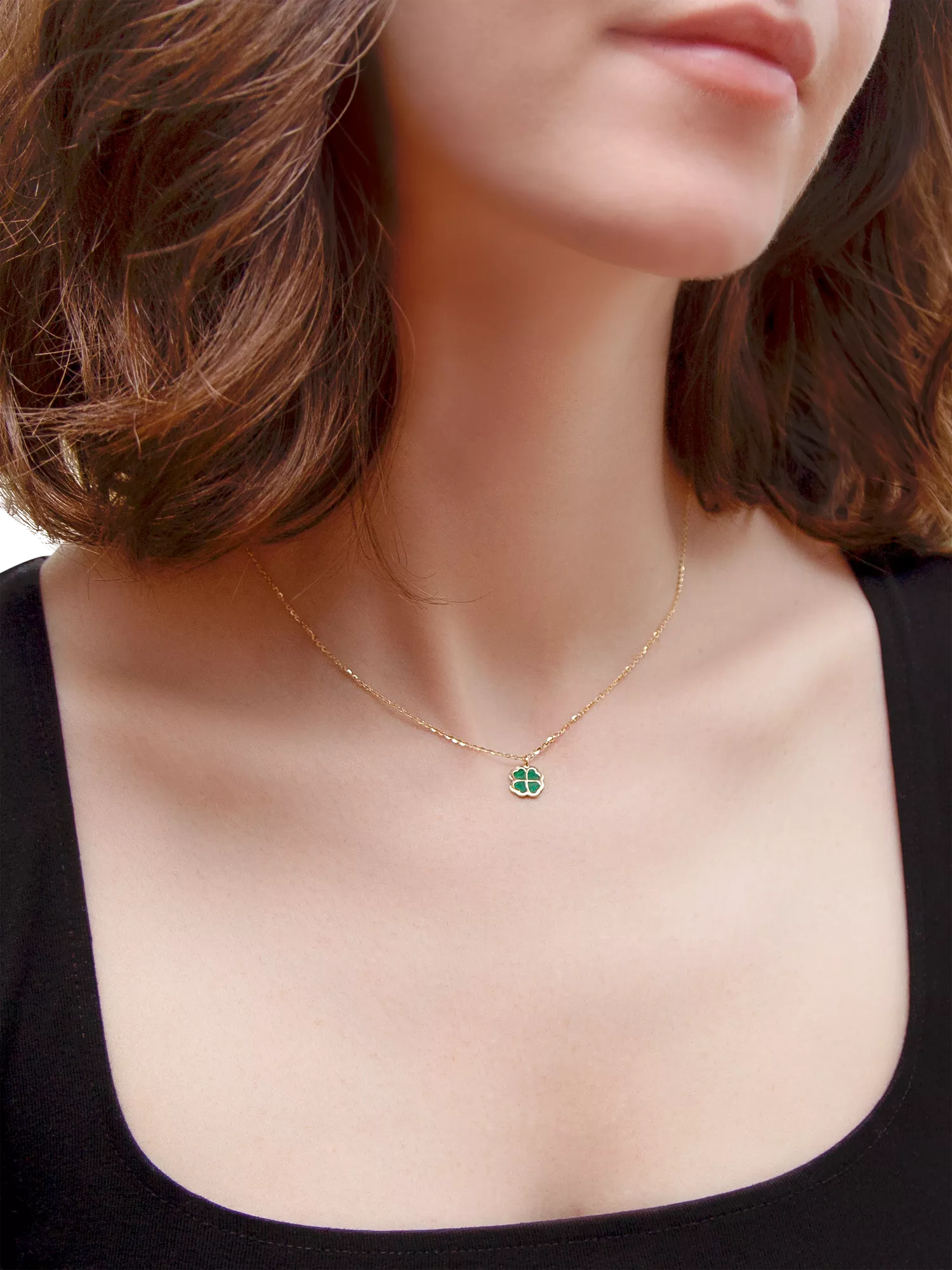 IBB 9ct gold malachite clover pendant necklace, imported from the UK