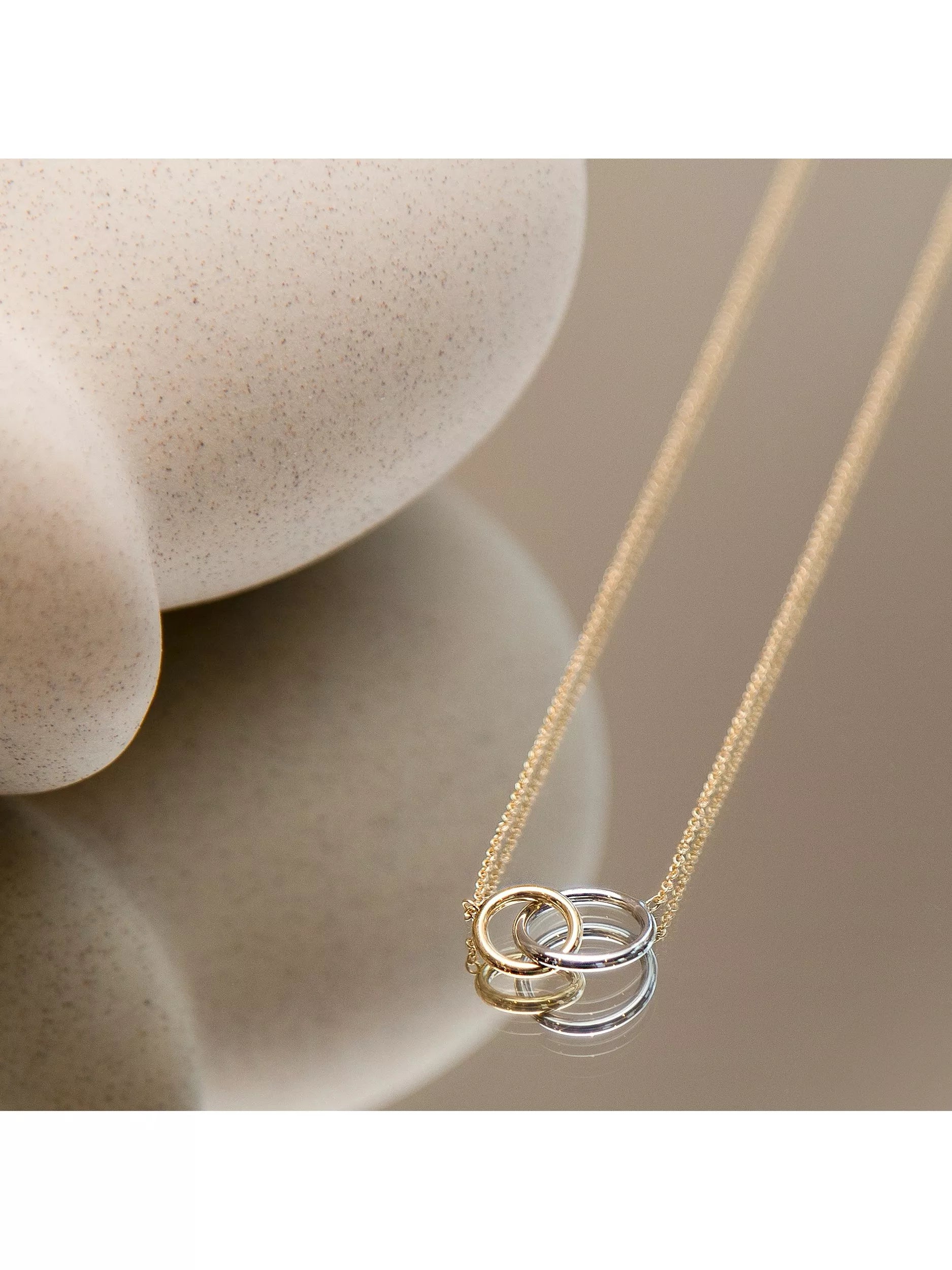 IBB 18ct two-tone gold link rings chain necklace, UK version