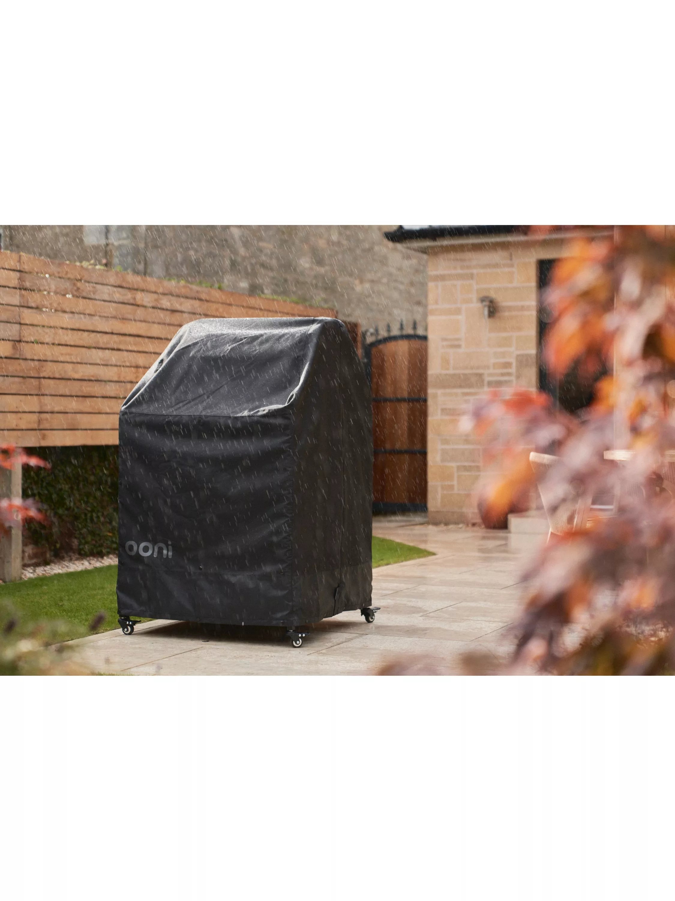 Ooni pizza oven and table cover medium (British brand)