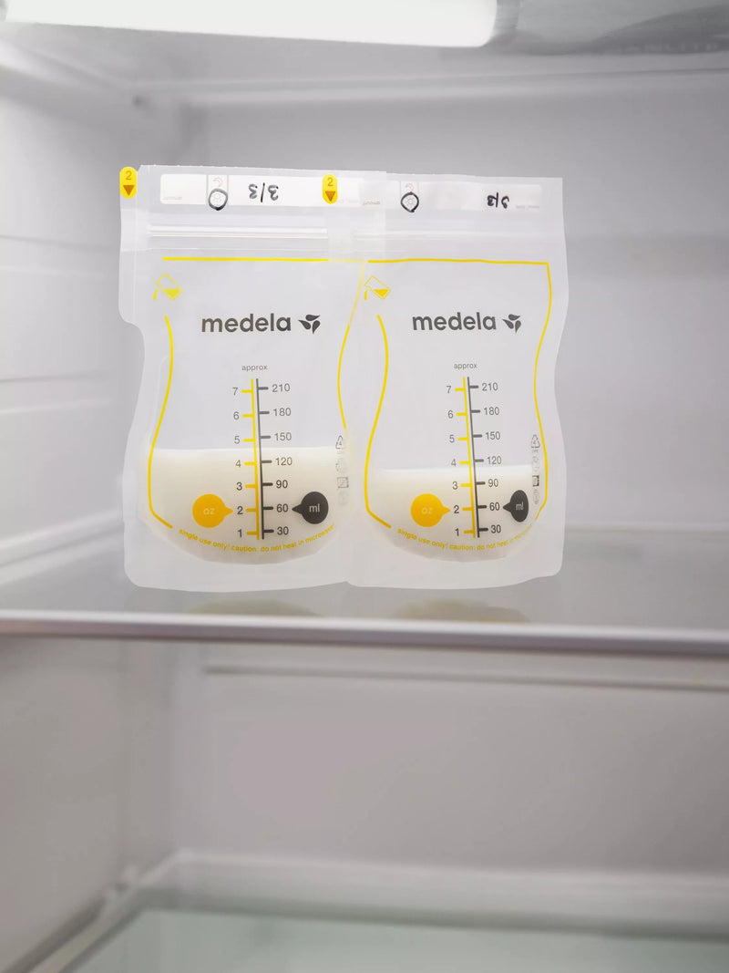 Medela easy pour breastmilk storage bags, pack of 50, imported from the UK