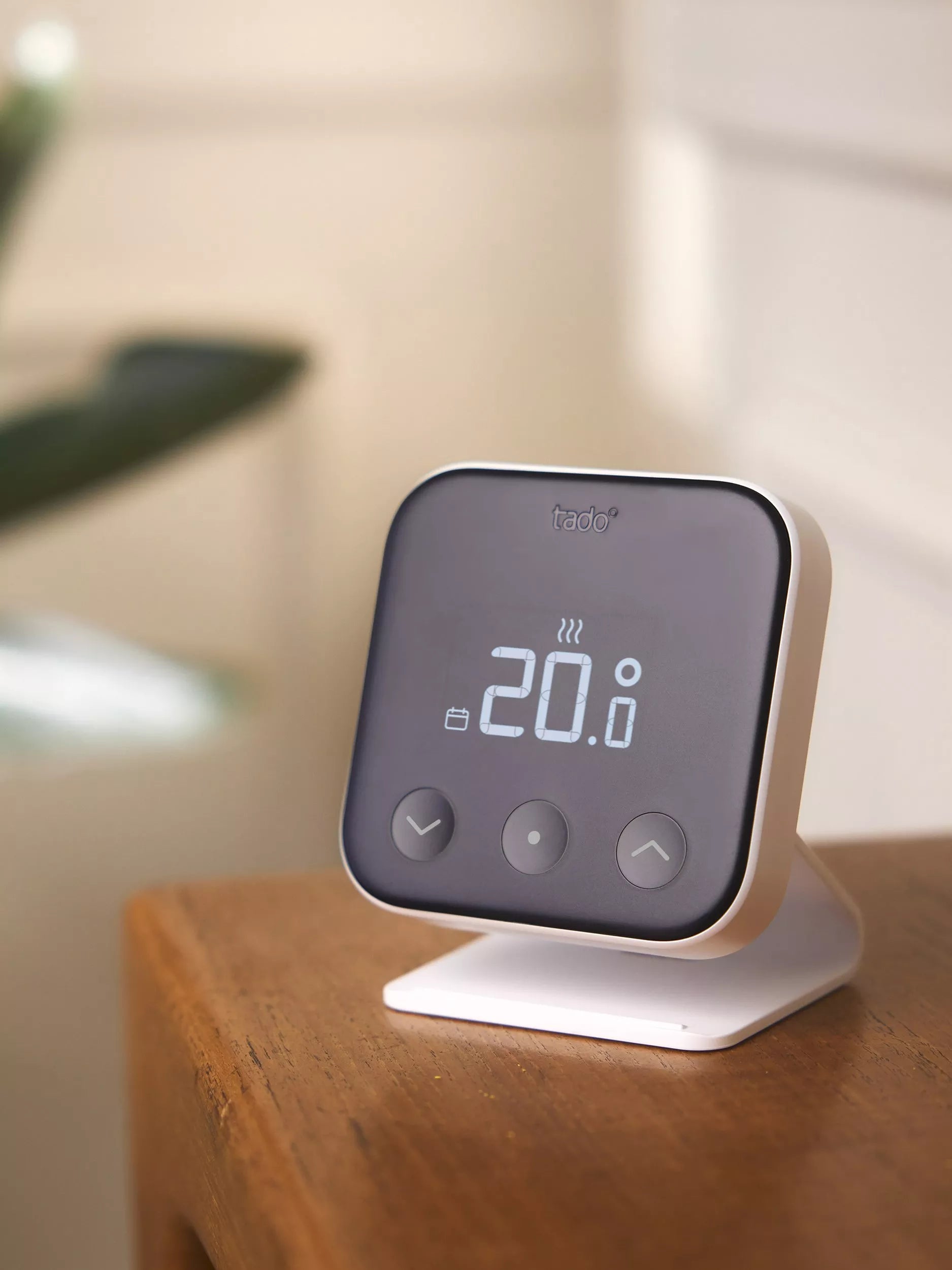 tado Smart Thermostat X wireless white and black (British brand)
