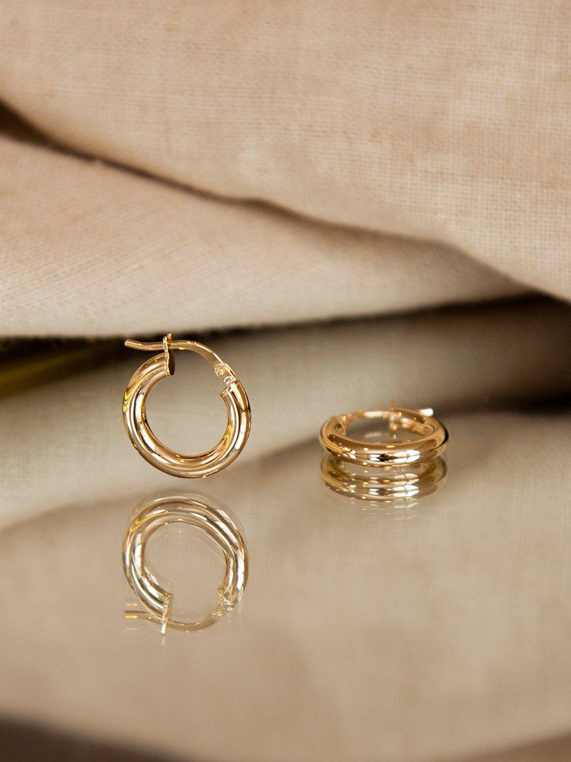 IBB 18ct gold creole hoop earrings, imported from the UK