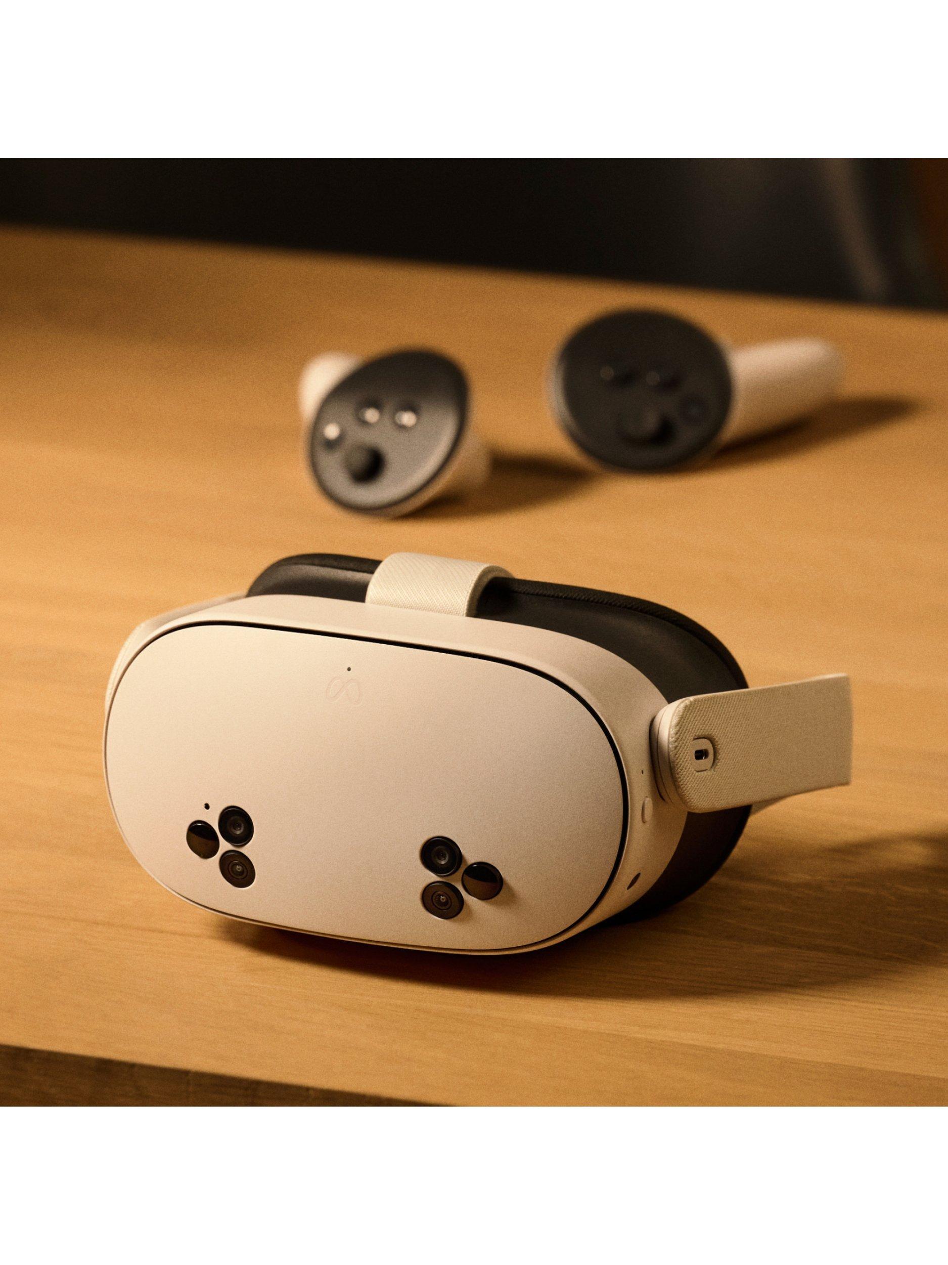 Meta Quest 3S 256GB white mixed reality headset, imported from the UK