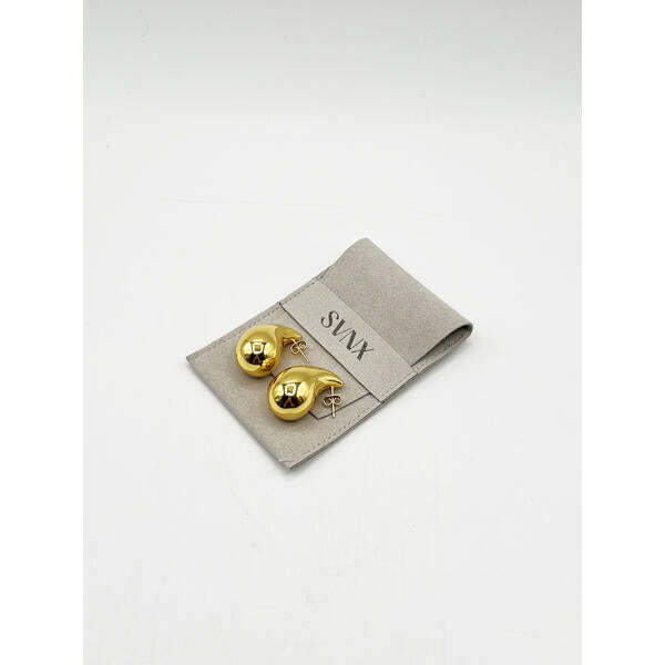 SVNX chunky waterdrop earrings in gold, UK version