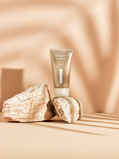 Margaret Dabbs London PURE Baume traitant pour talons craquelés Soins des pieds 45ml