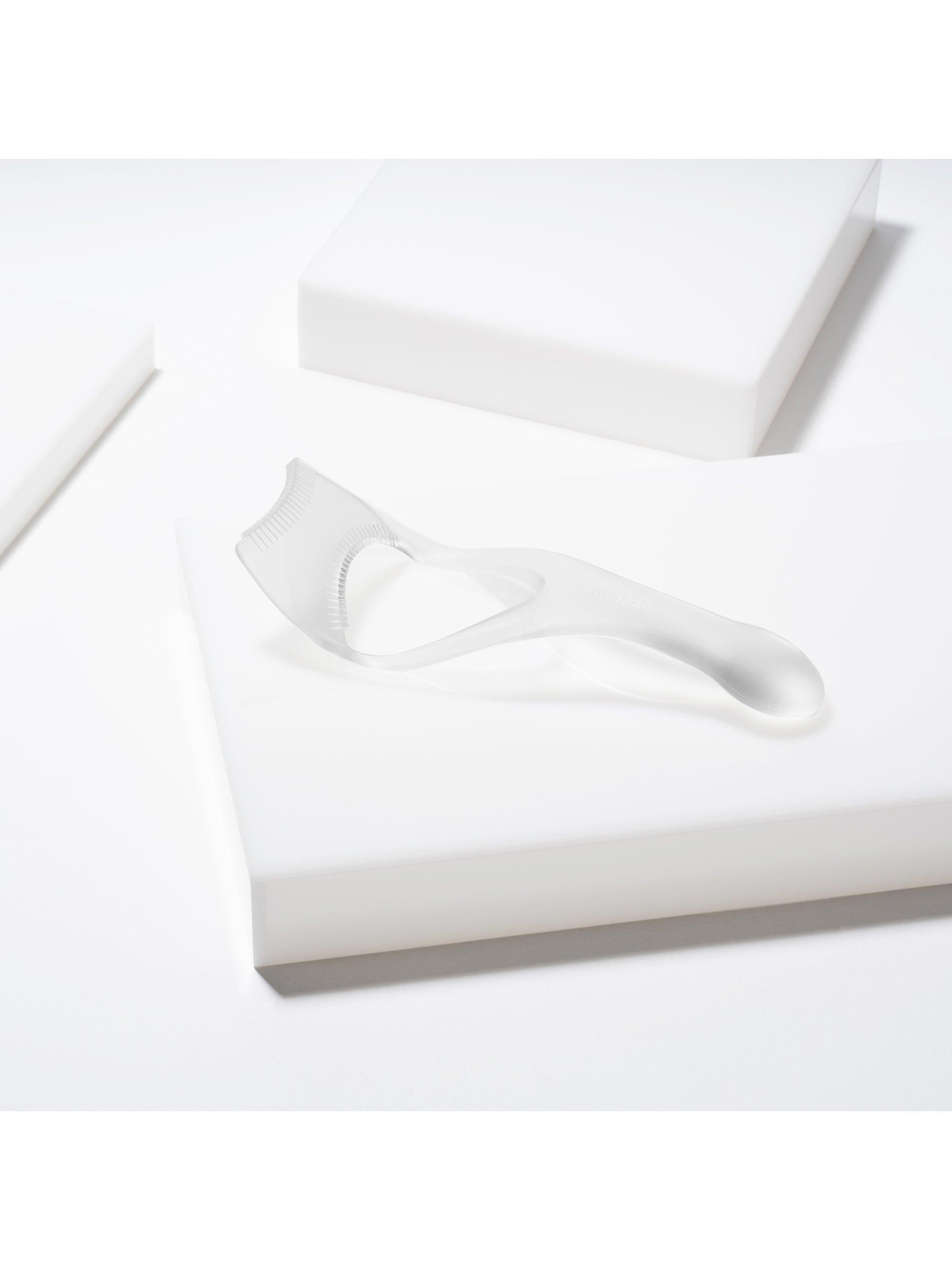 Tweezerman lash guard and comb (British brand)