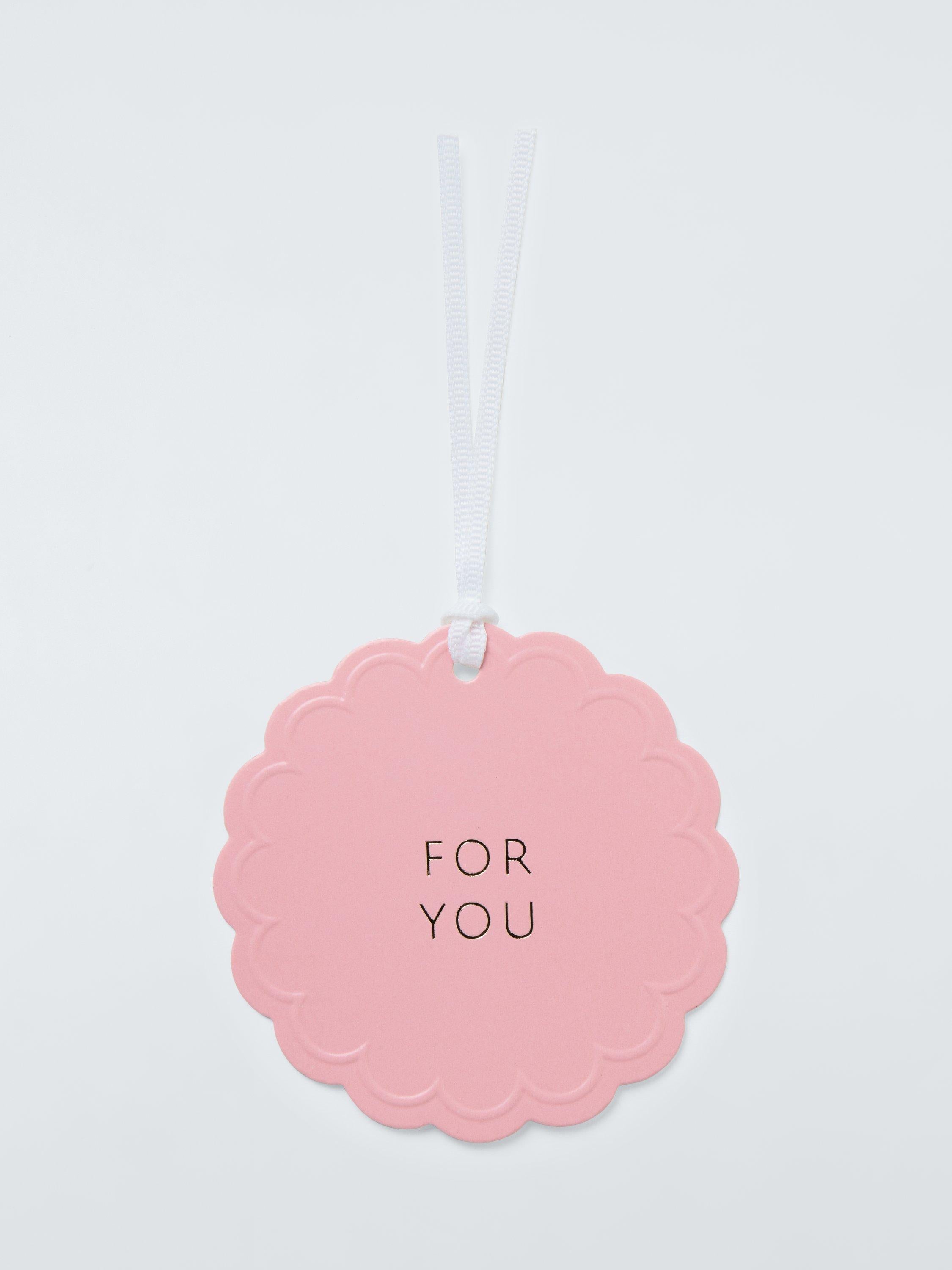John Lewis scalloped gift tags pack of 3 - British product