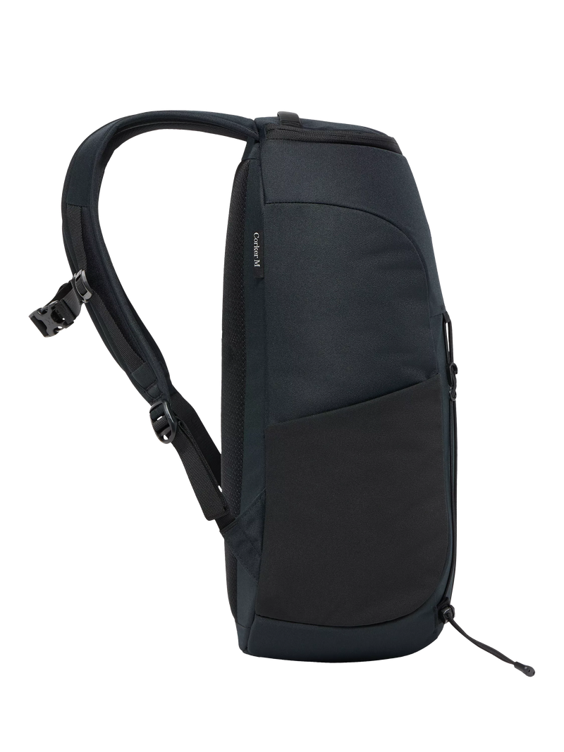 Haglöfs Corker Medium Backpack True Black, UK version
