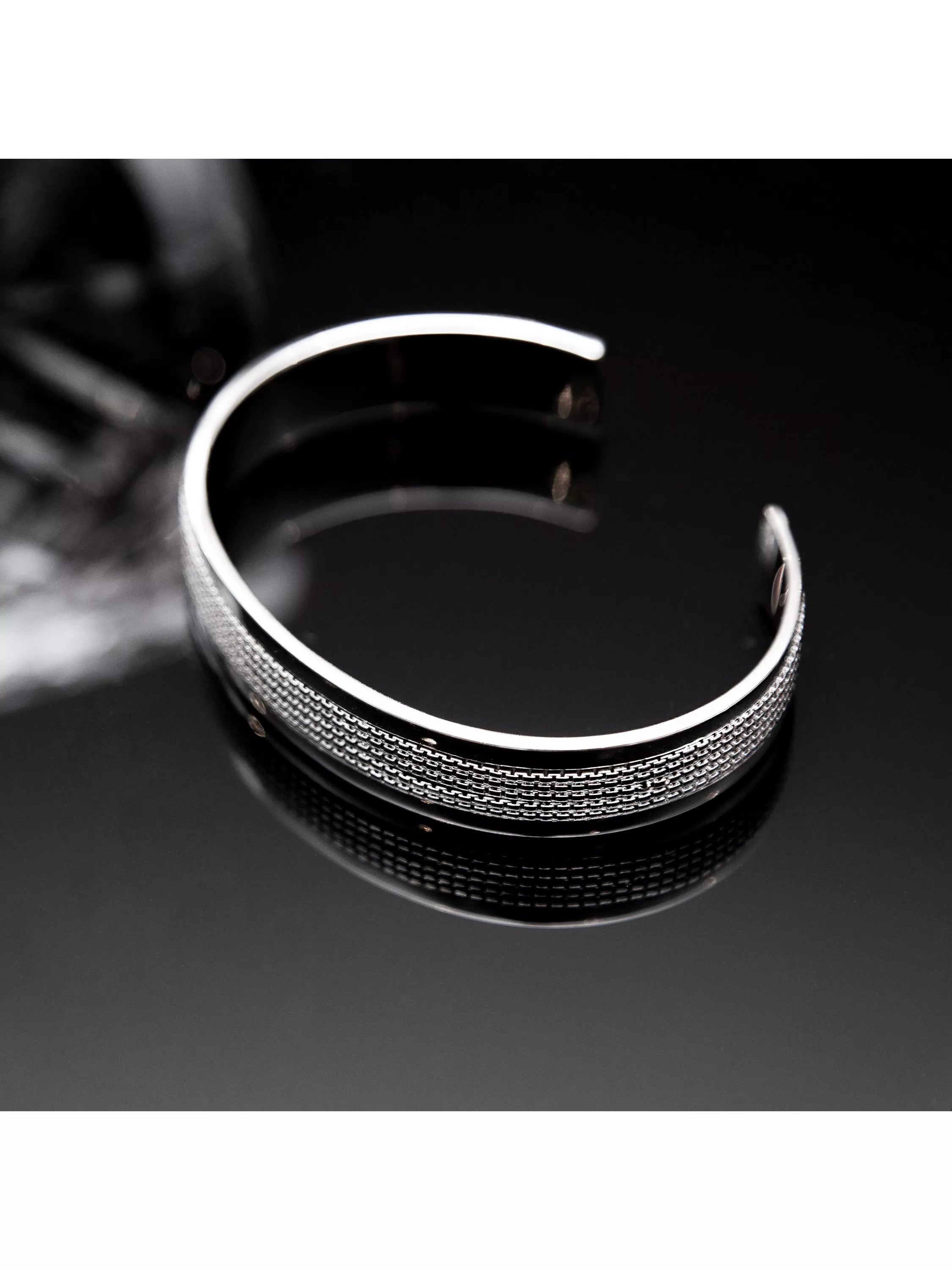 Hoxton London men's mesh cuff bangle D65mm (British brand)
