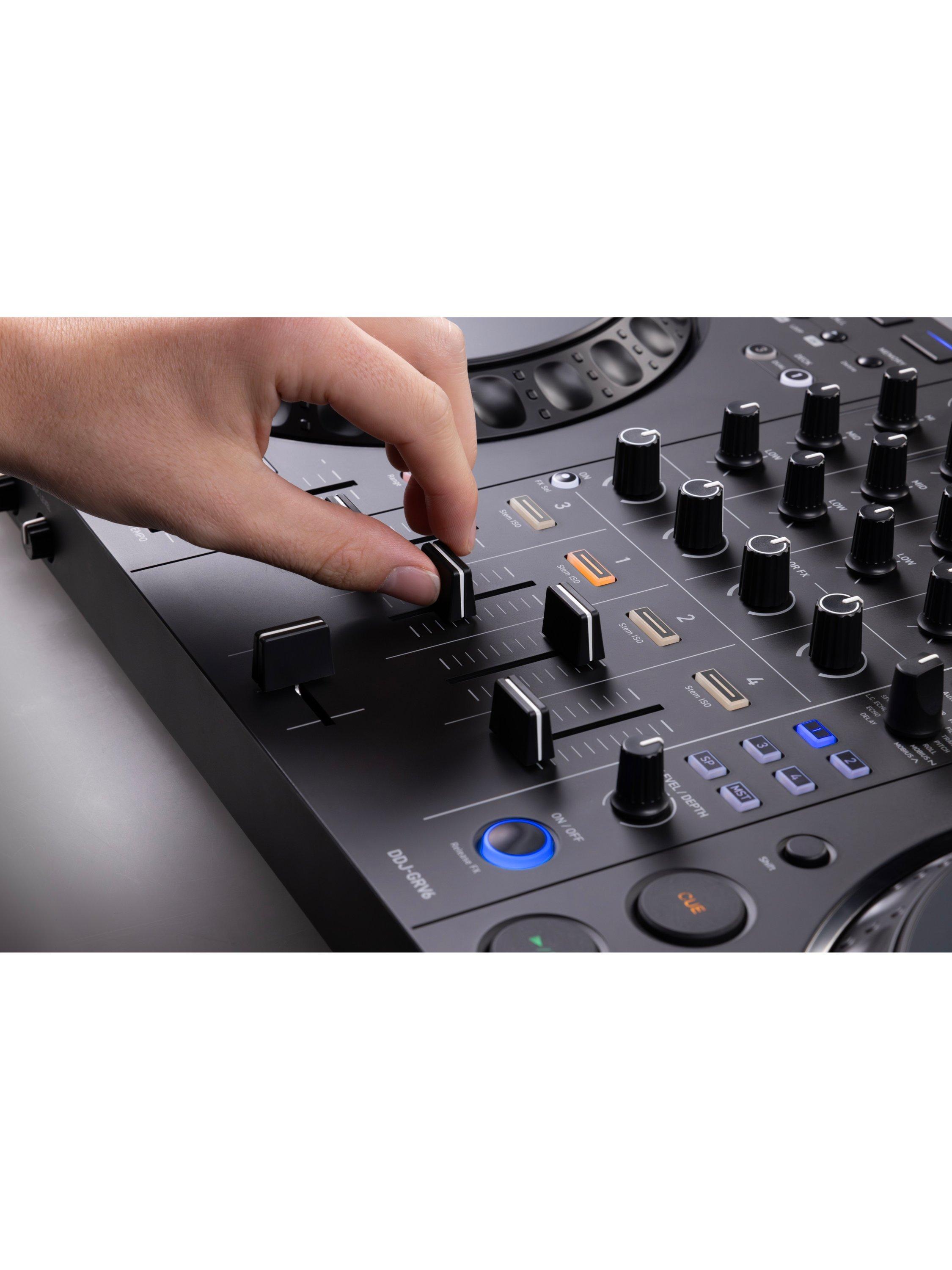 AlphaTheta DDJ-GRV6 DJ controller - British product