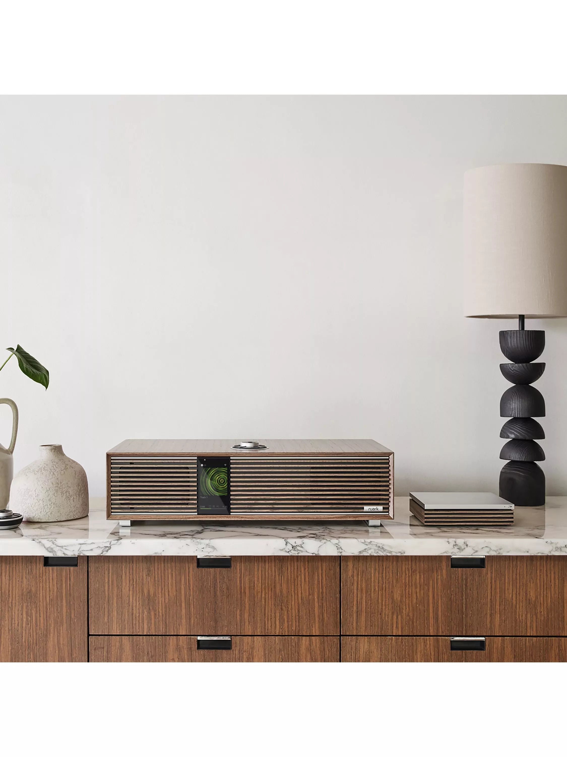 Ruark Audio R-CD100 CD player fused walnut, UK version