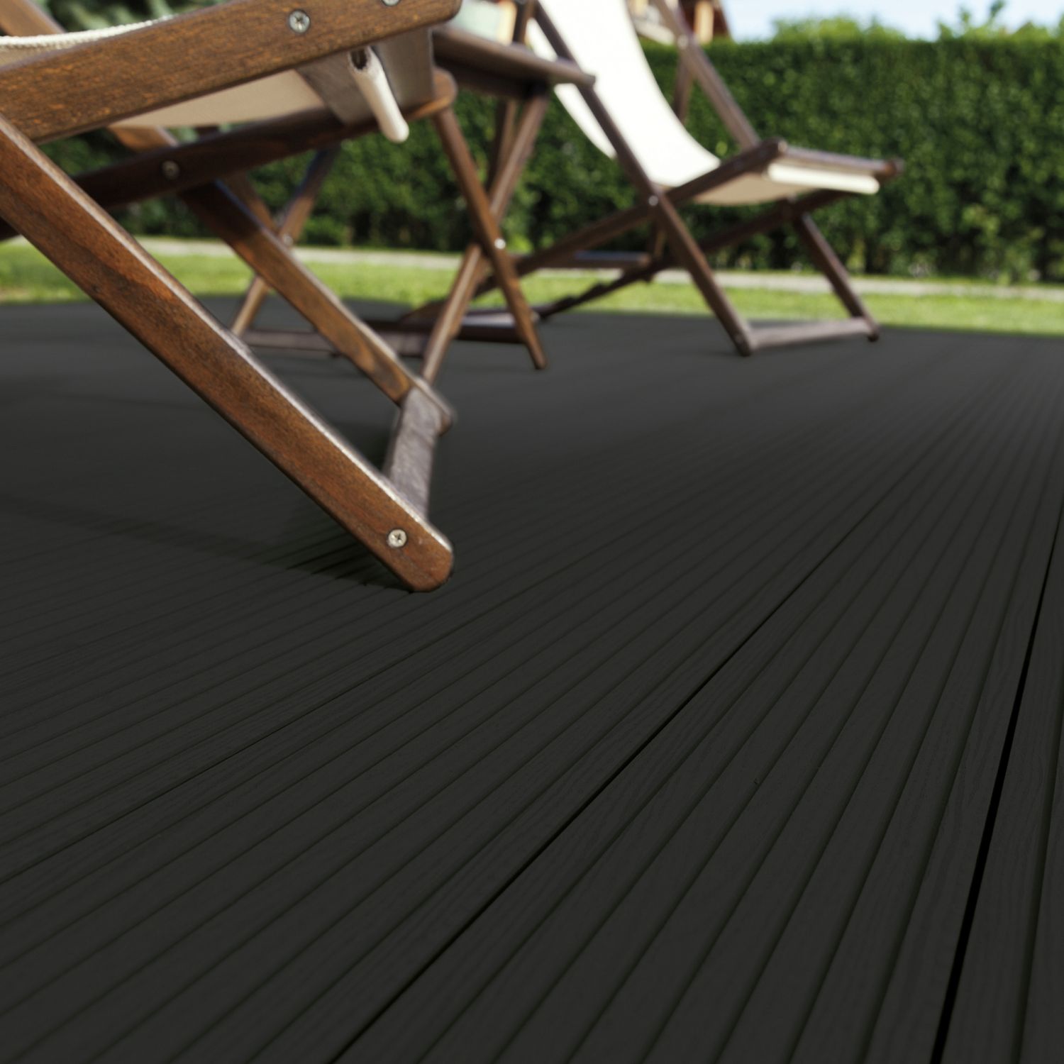 Johnstone's Black Oak decking woodstain 2.5L, UK version