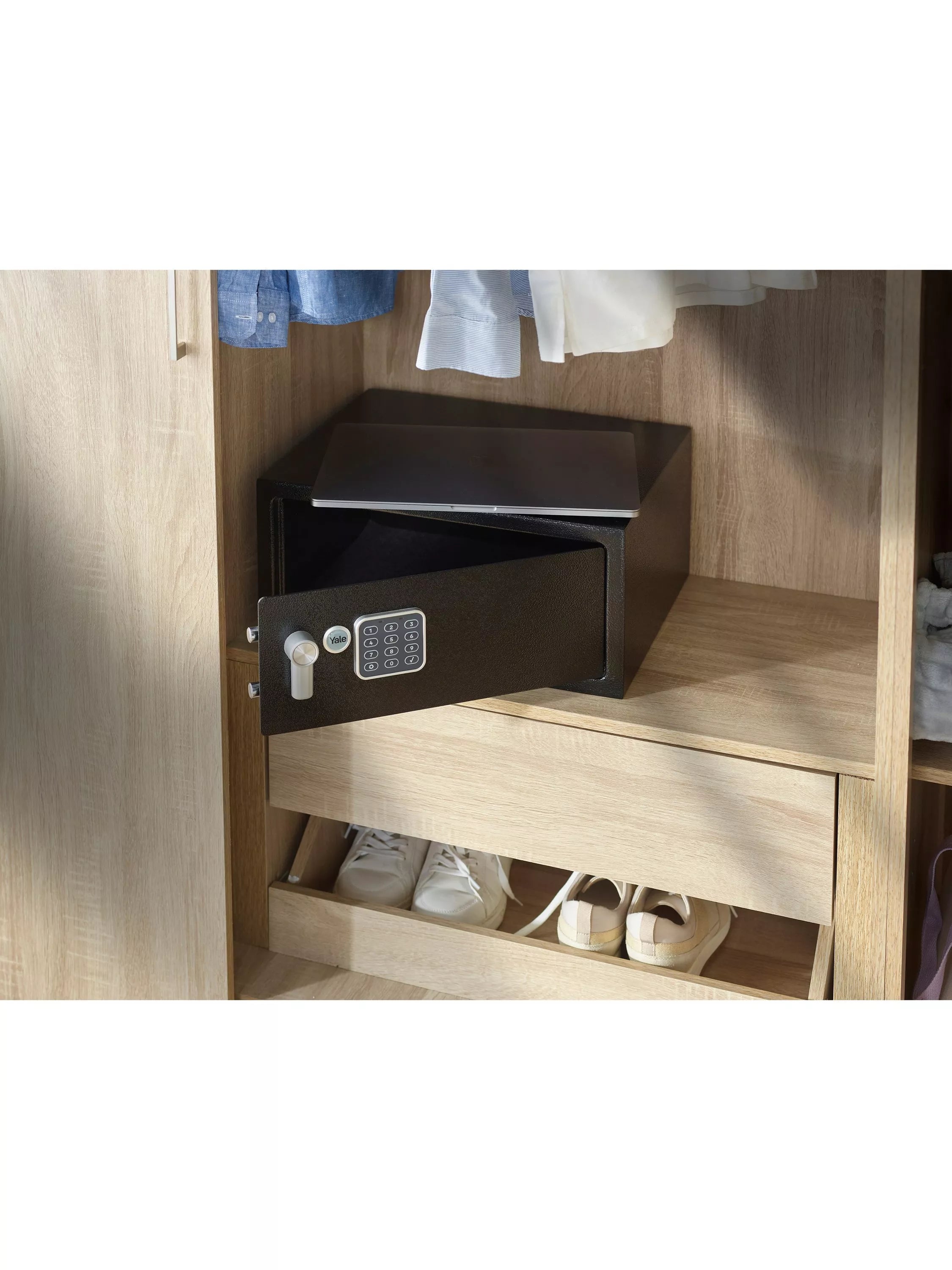Yale Value Laptop Home Safe with digital keypad, UK version