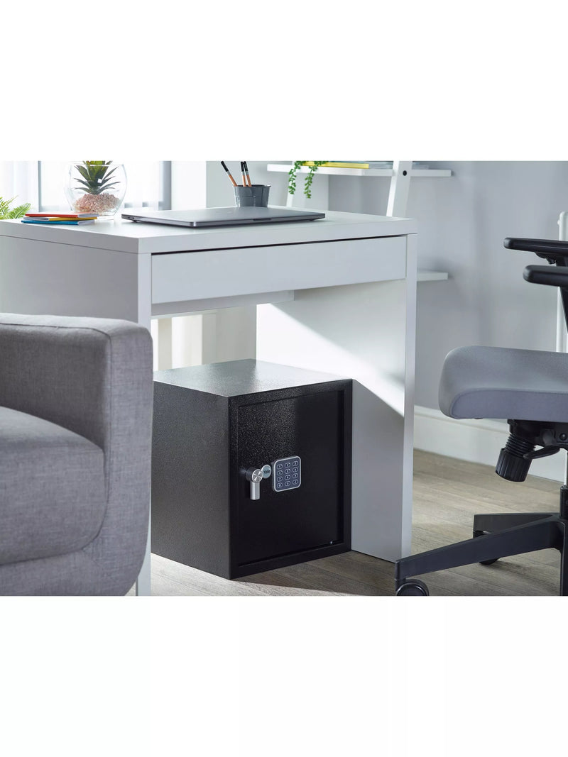 Yale Value Home Safe large steel construction (British brand)