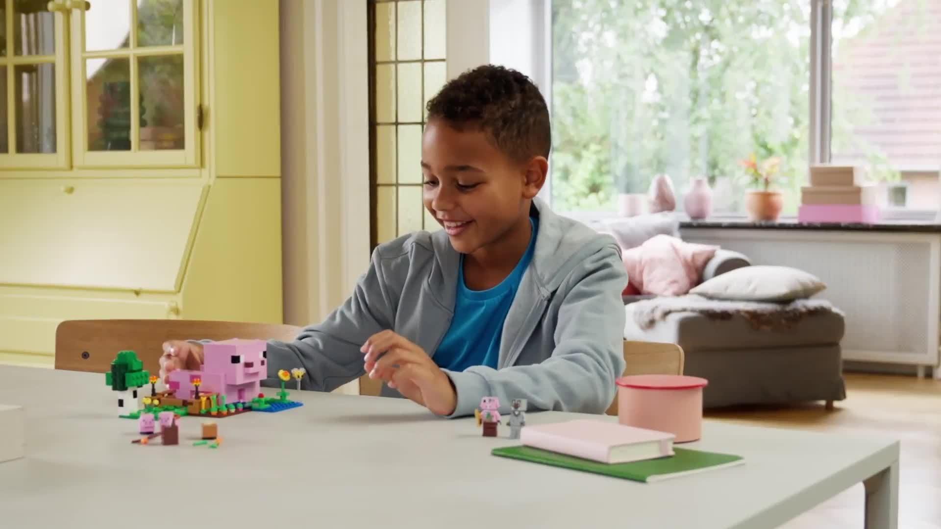 LEGO Minecraft The Baby Pig House toy set, UK version