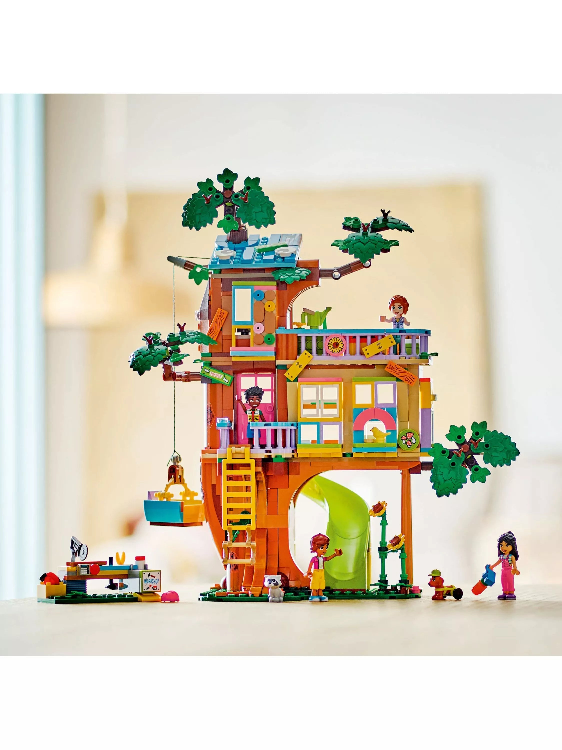 LEGO Friends Friendship Tree House Hangout 701-piece construction set for age 8+, imported from the UK
