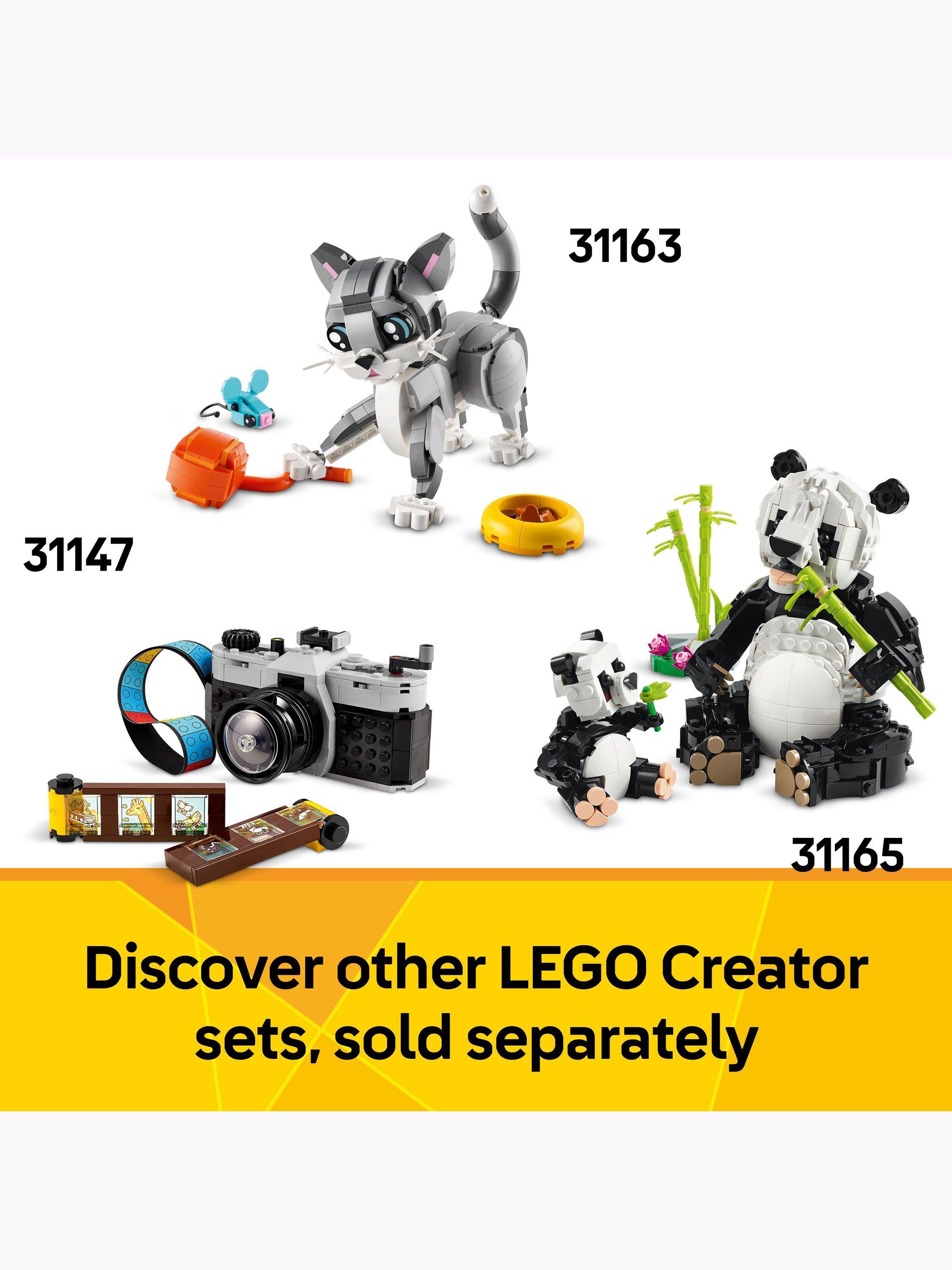 LEGO Creator Typewriter with Flowers construction set 363 pieces (British brand)