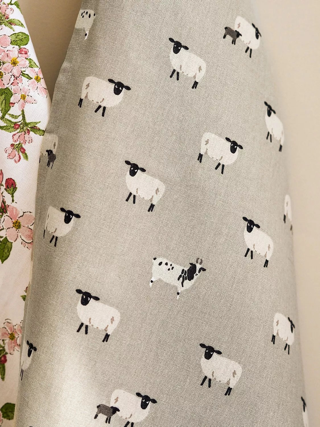 Sophie Allport sheep cotton tea towel neutral (British brand)