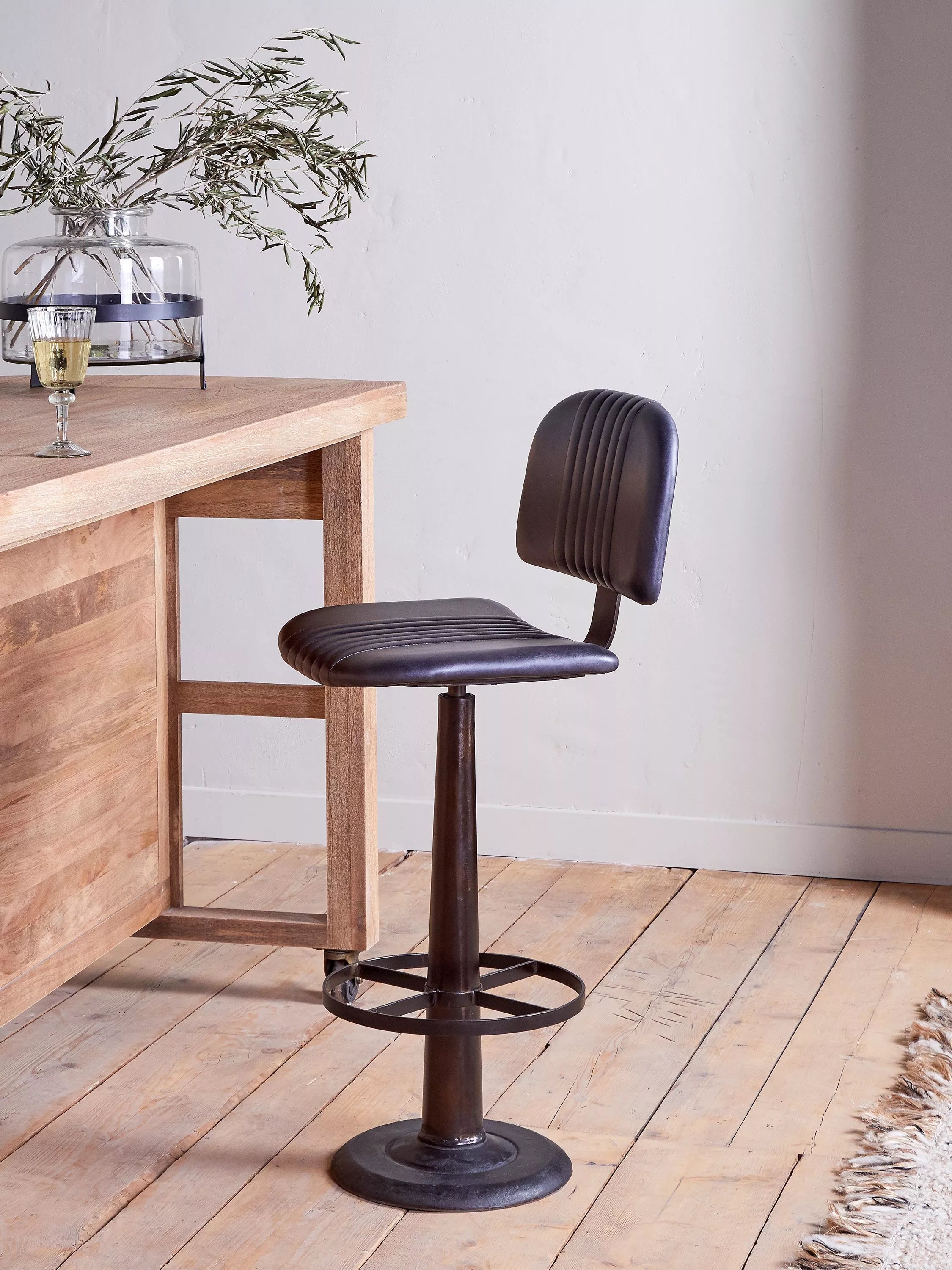 nkuku Narwana bar chair black - British product