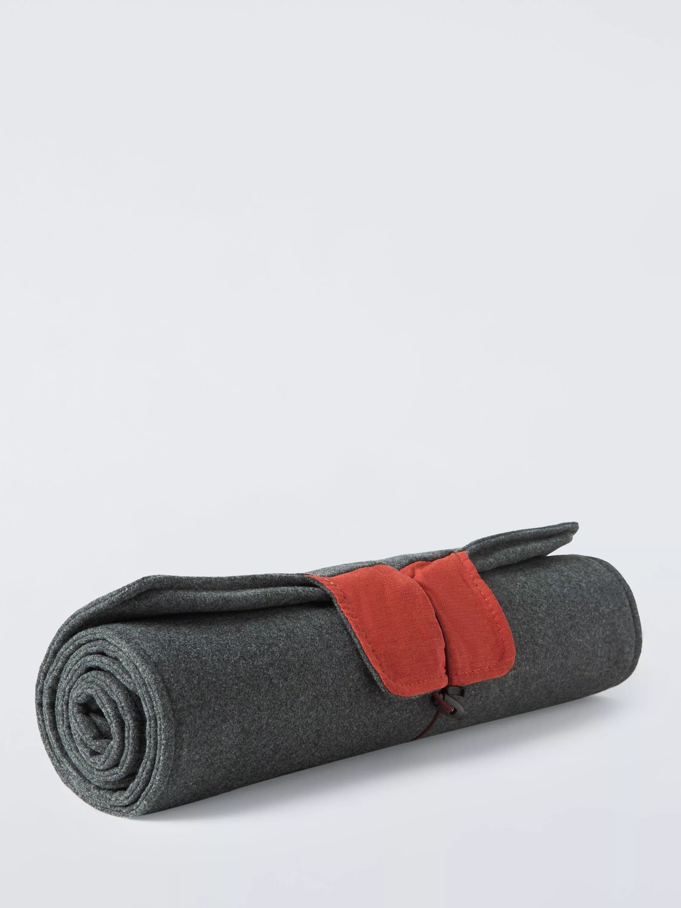 Stoov Big Hug XL heated cushion, imported from the UK