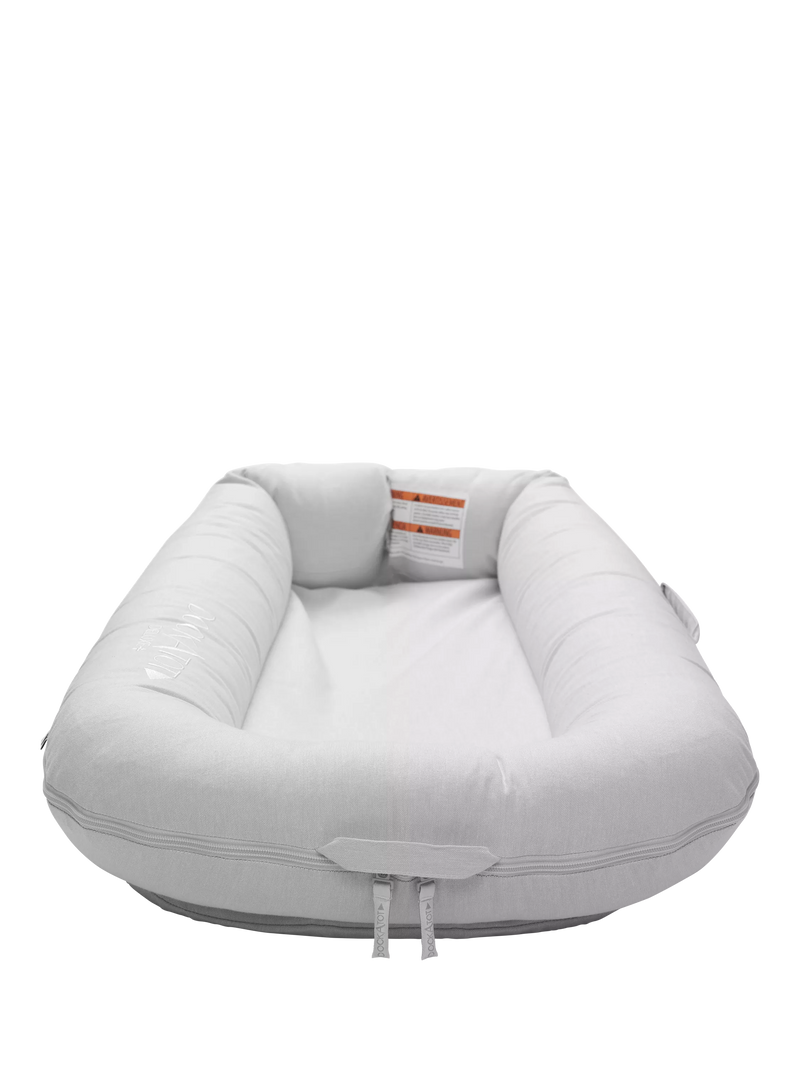 DockATot Deluxe+ baby pod 0-8 months, imported from the UK