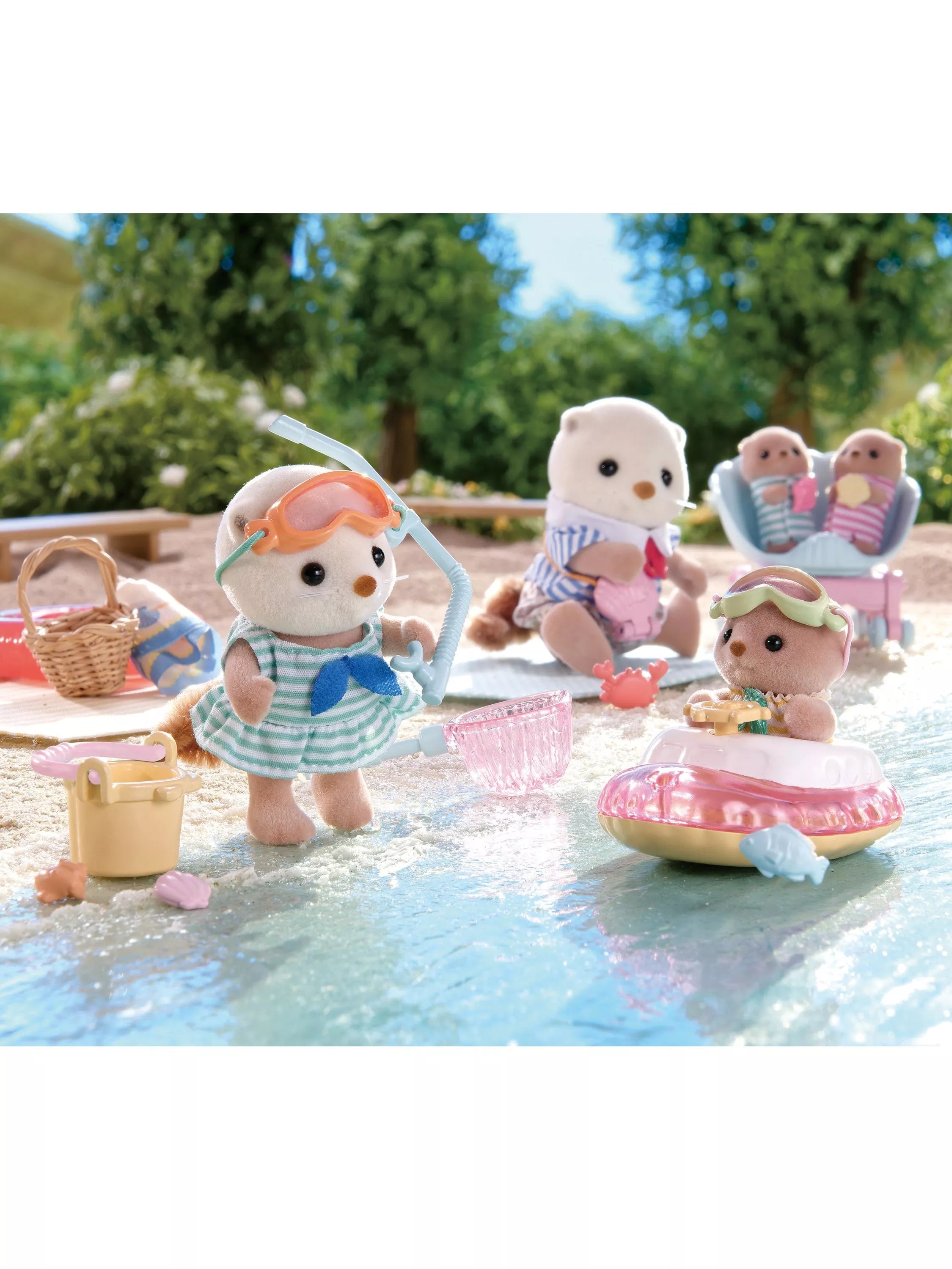 Sylvanian Families Splashy Snorkel Set toy (British brand)
