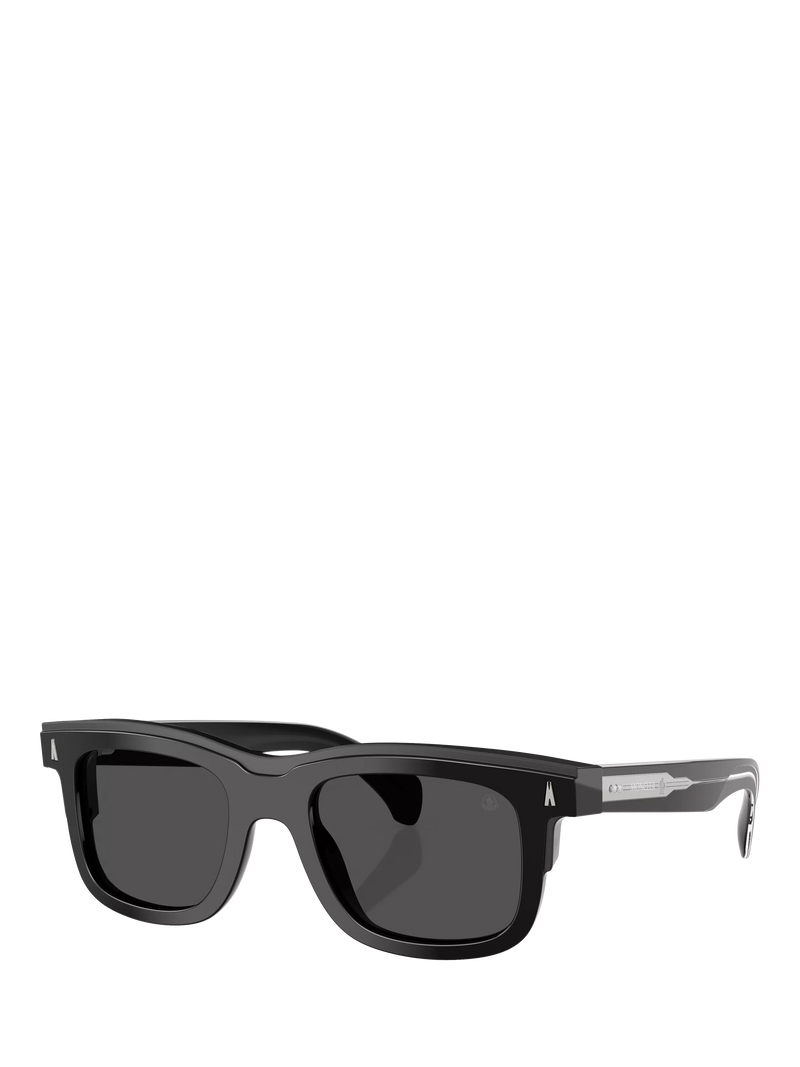 Moncler D-Frame sunglasses with classic tinted lenses (British brand)