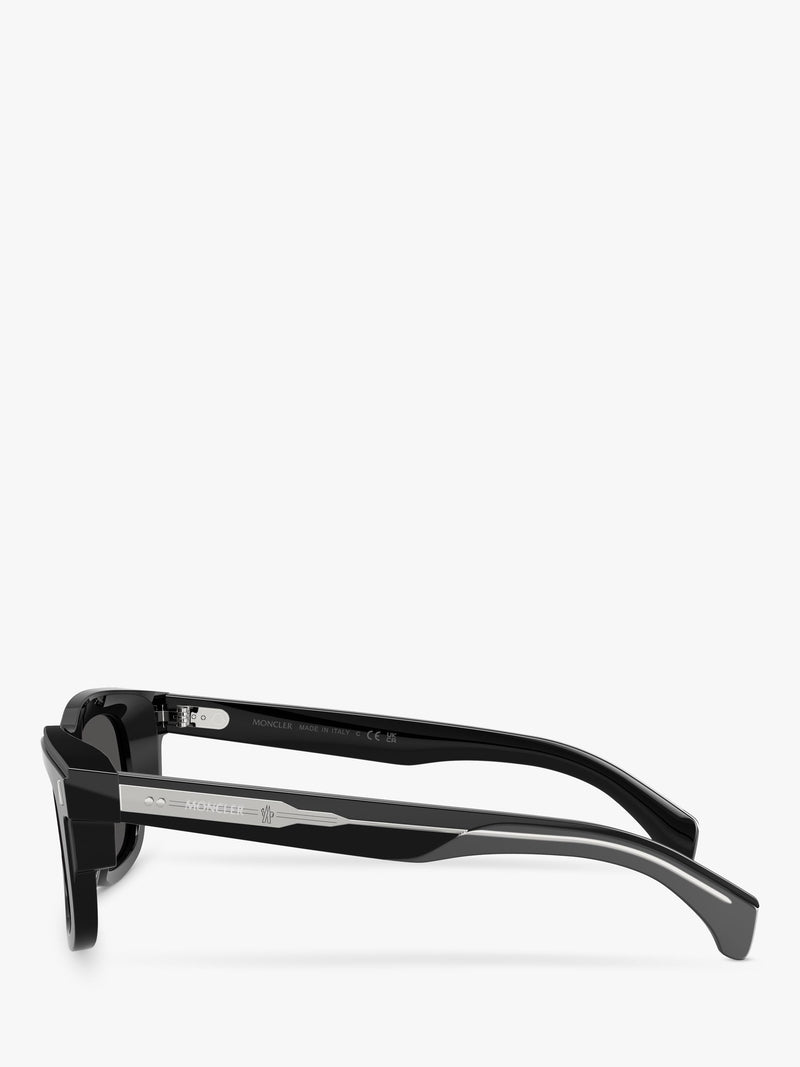 Moncler D-Frame sunglasses with classic tinted lenses (British brand)