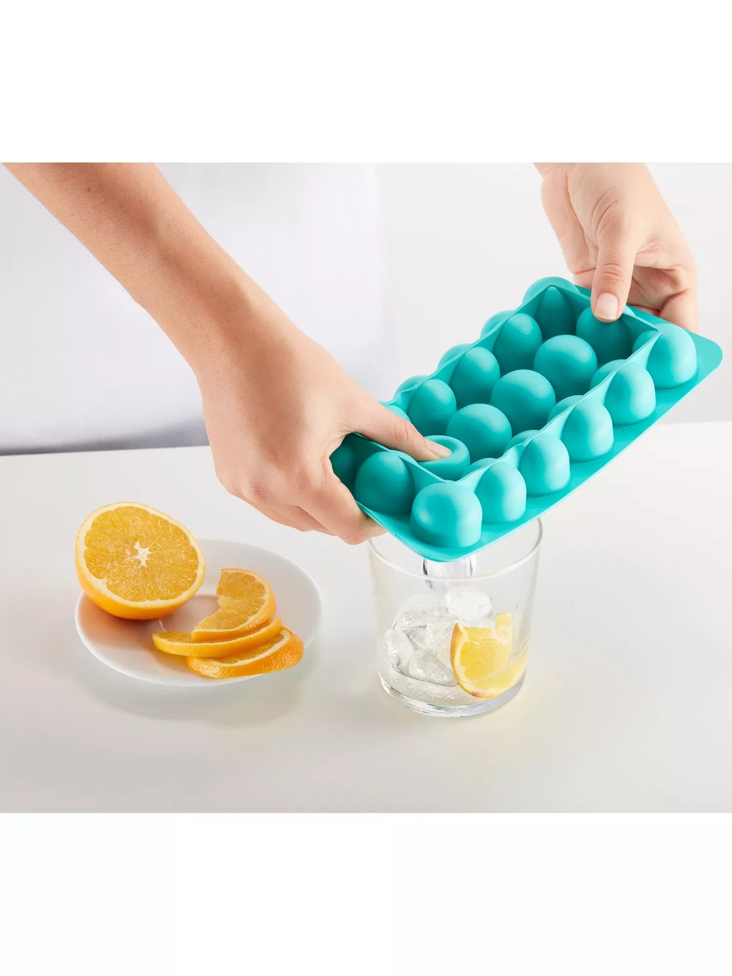 Lékué ice cube tray turquoise 32 cube with lid - British product